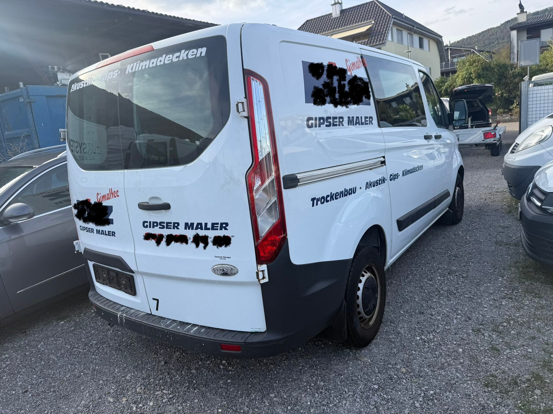 FORD Transit Custom Van 250 L1H1 Level 3-image-4