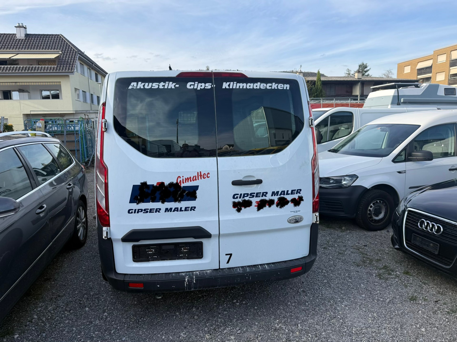 FORD Transit Custom Van 250 L1H1 Level 3-image-3