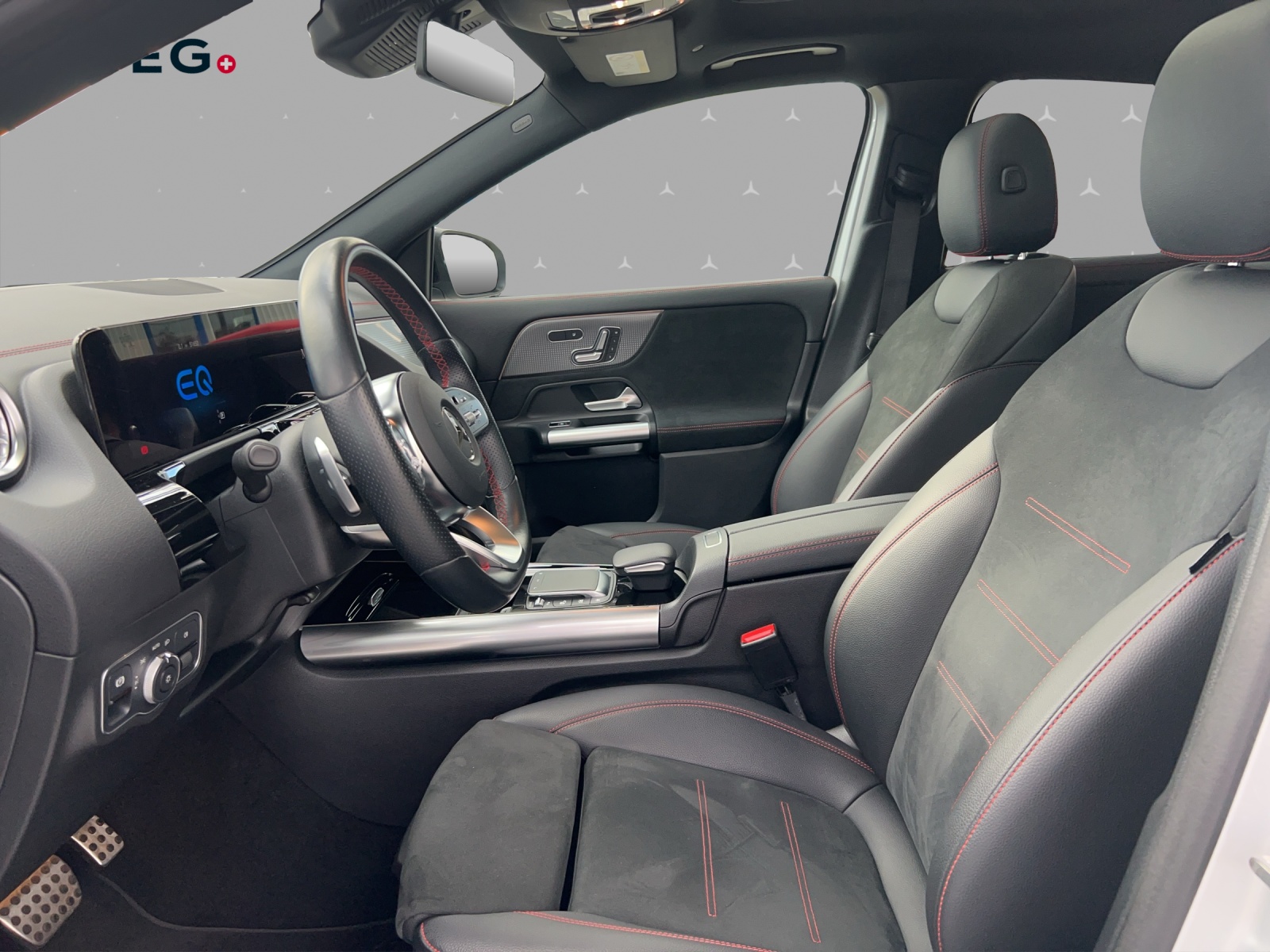 MERCEDES-BENZ EQA 350 AMG Line 4Matic-image-7