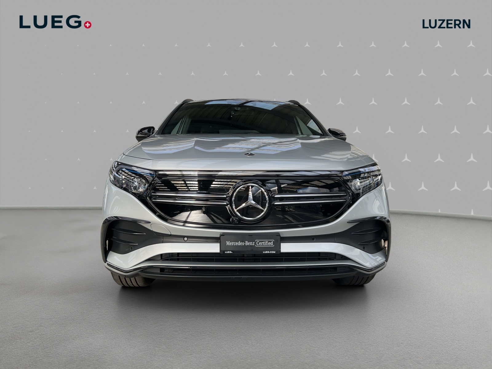 MERCEDES-BENZ EQA 350 AMG Line 4Matic-image-5