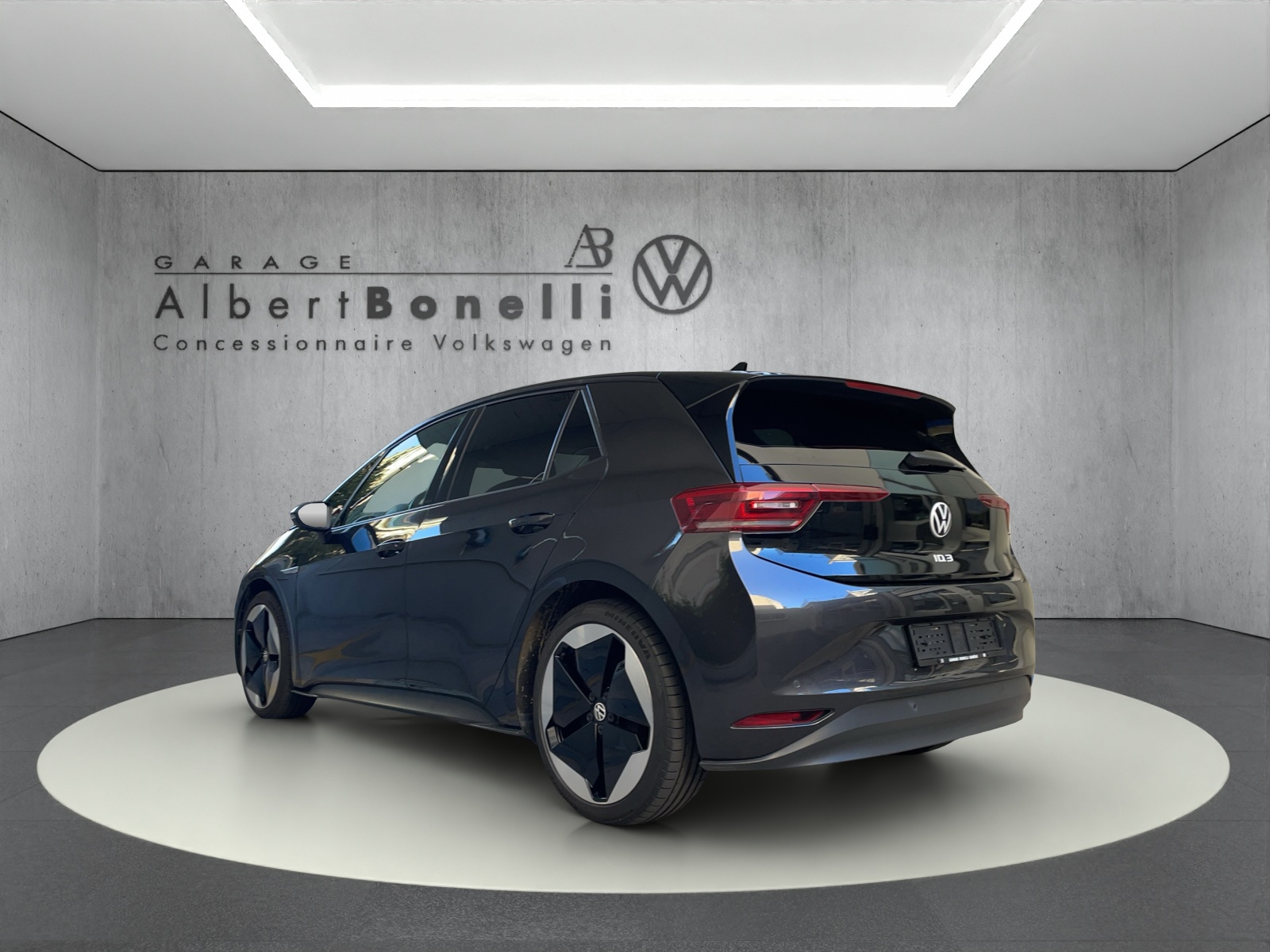 VW ID.3 Pro S 77 kWh Tour-image-2