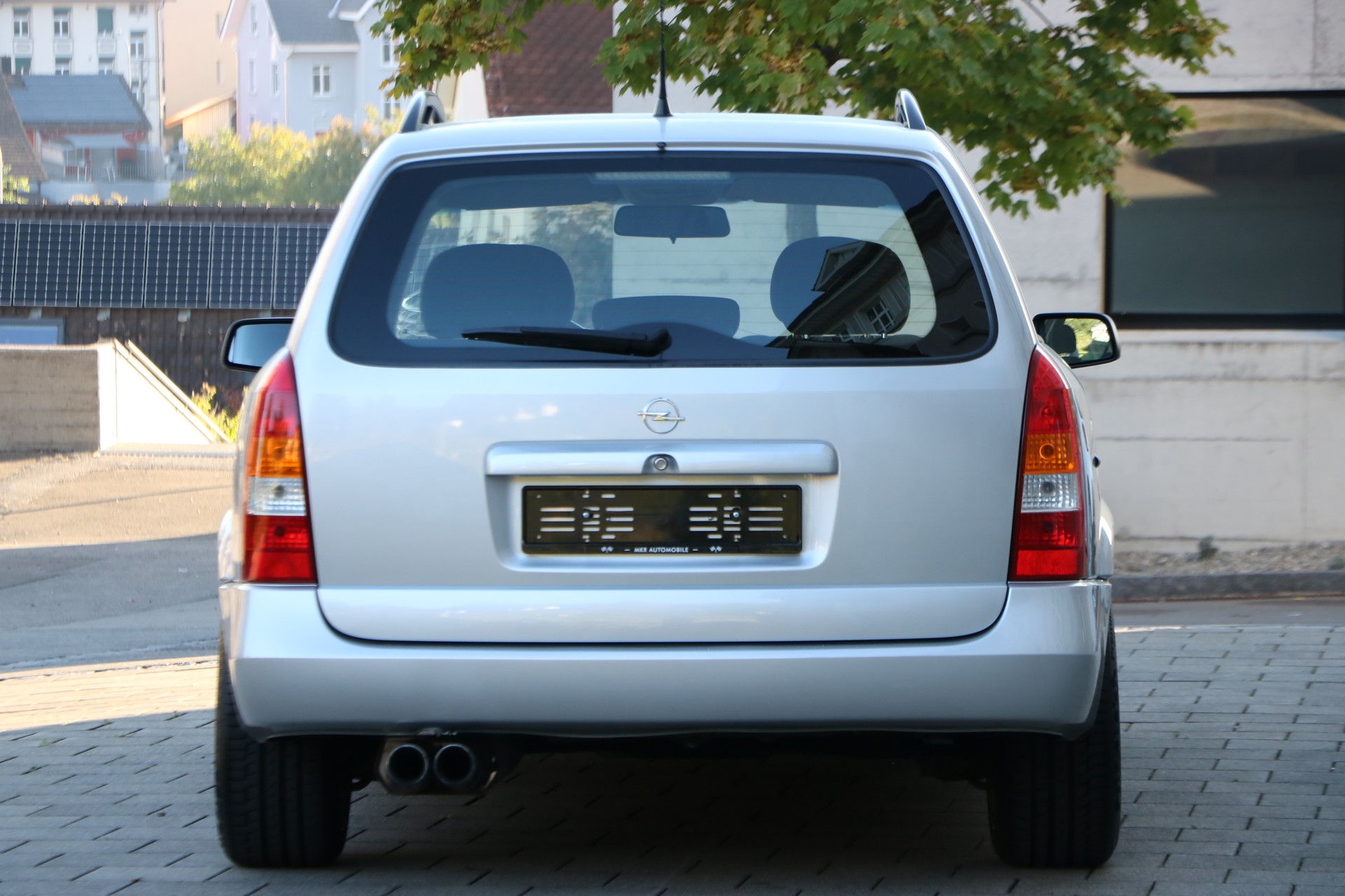 OPEL Astra Caravan 2.2i 16V Sport-image-7