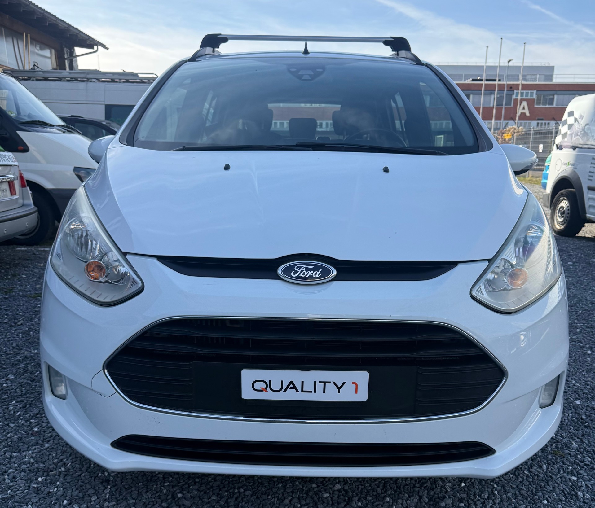 FORD B-Max 1.0 SCTi Sync Edition-image-0