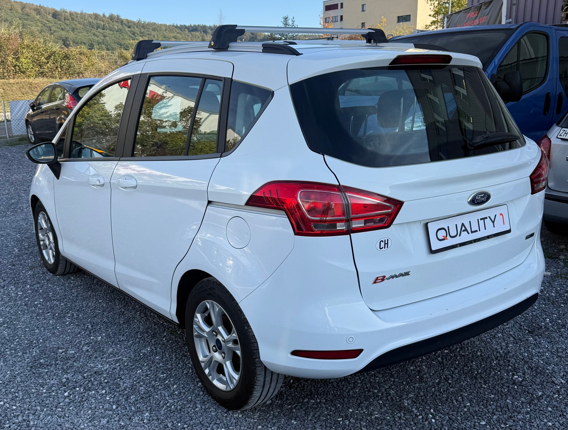 FORD B-Max 1.0 SCTi Sync Edition-image-6