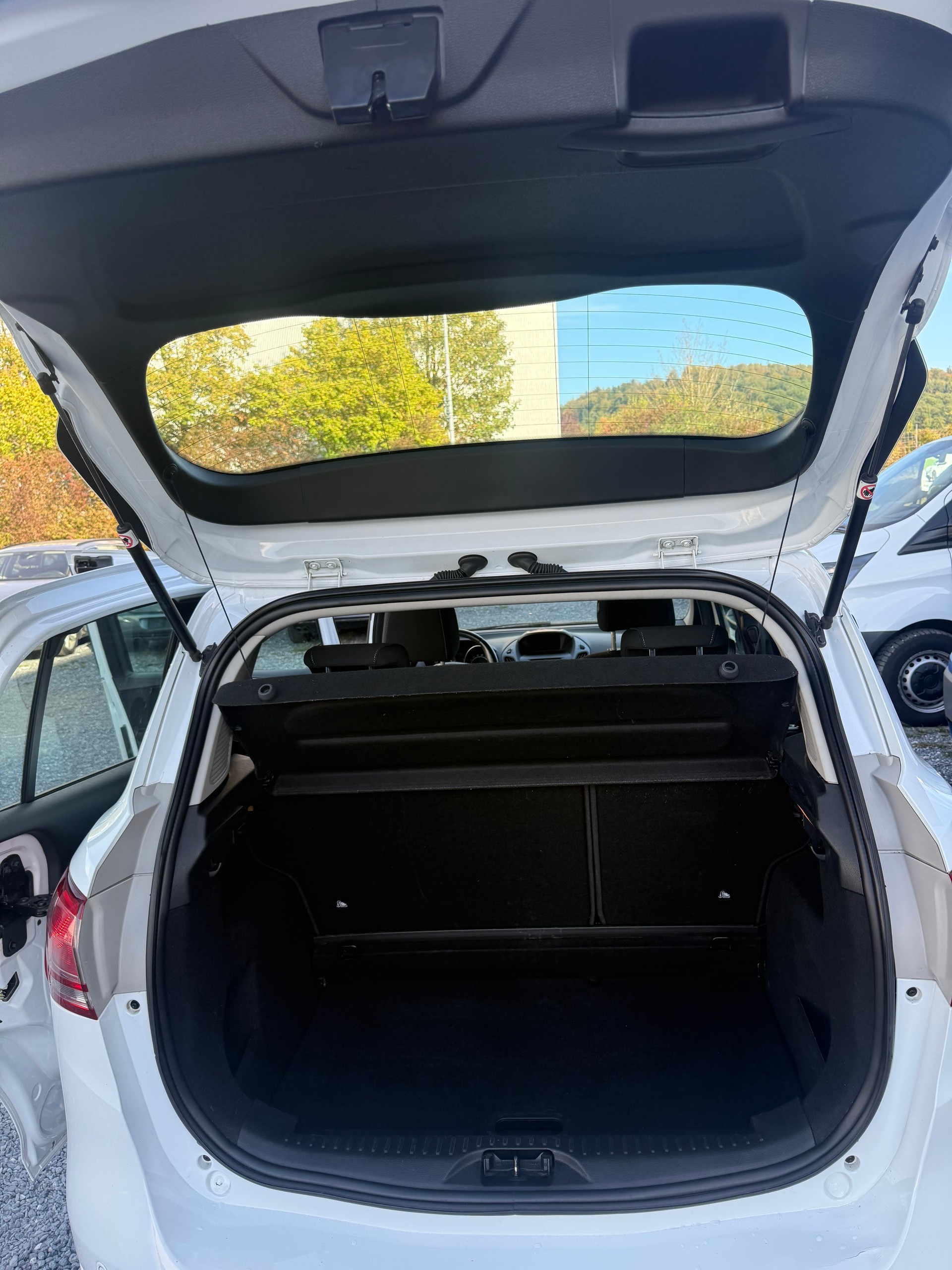 FORD B-Max 1.0 SCTi Sync Edition-image-7
