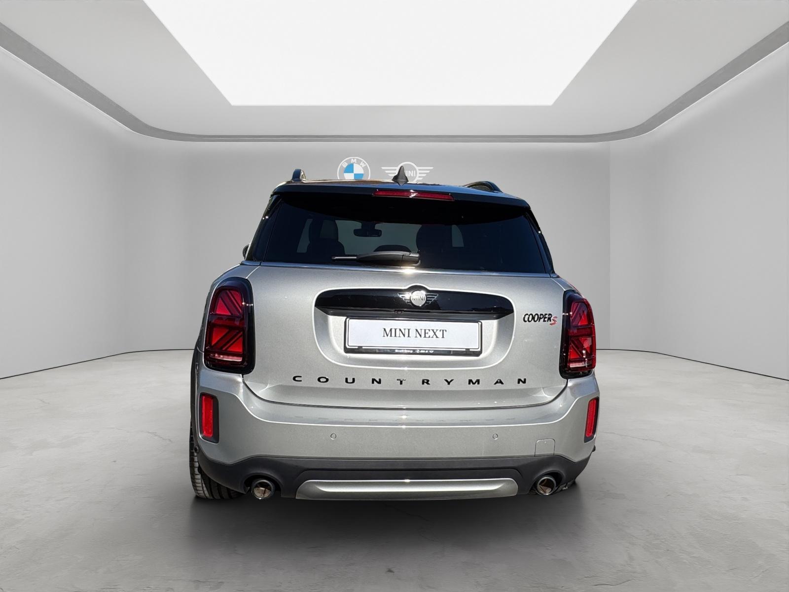 MINI Countryman F60 2.0i Cooper S SAG ALL4-image-3