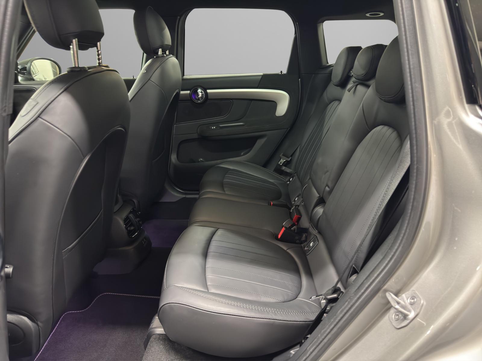 MINI Countryman F60 2.0i Cooper S SAG ALL4-image-13