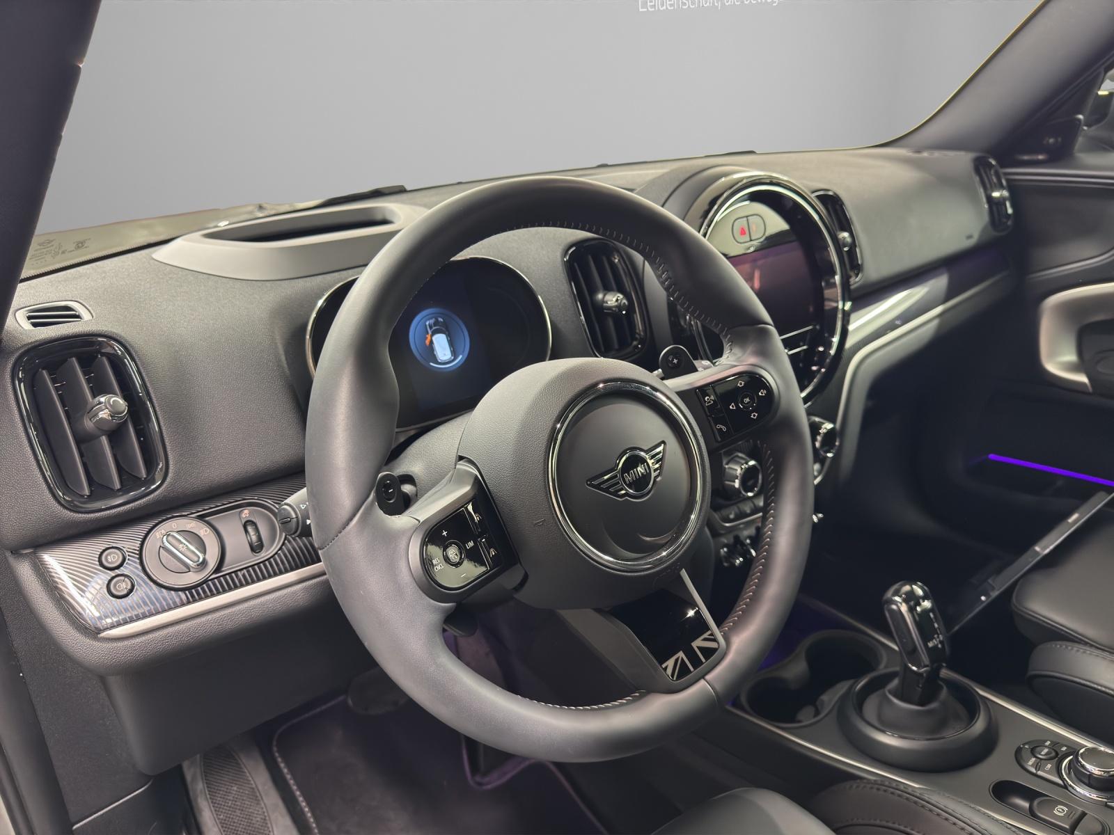 MINI Countryman F60 2.0i Cooper S SAG ALL4-image-11