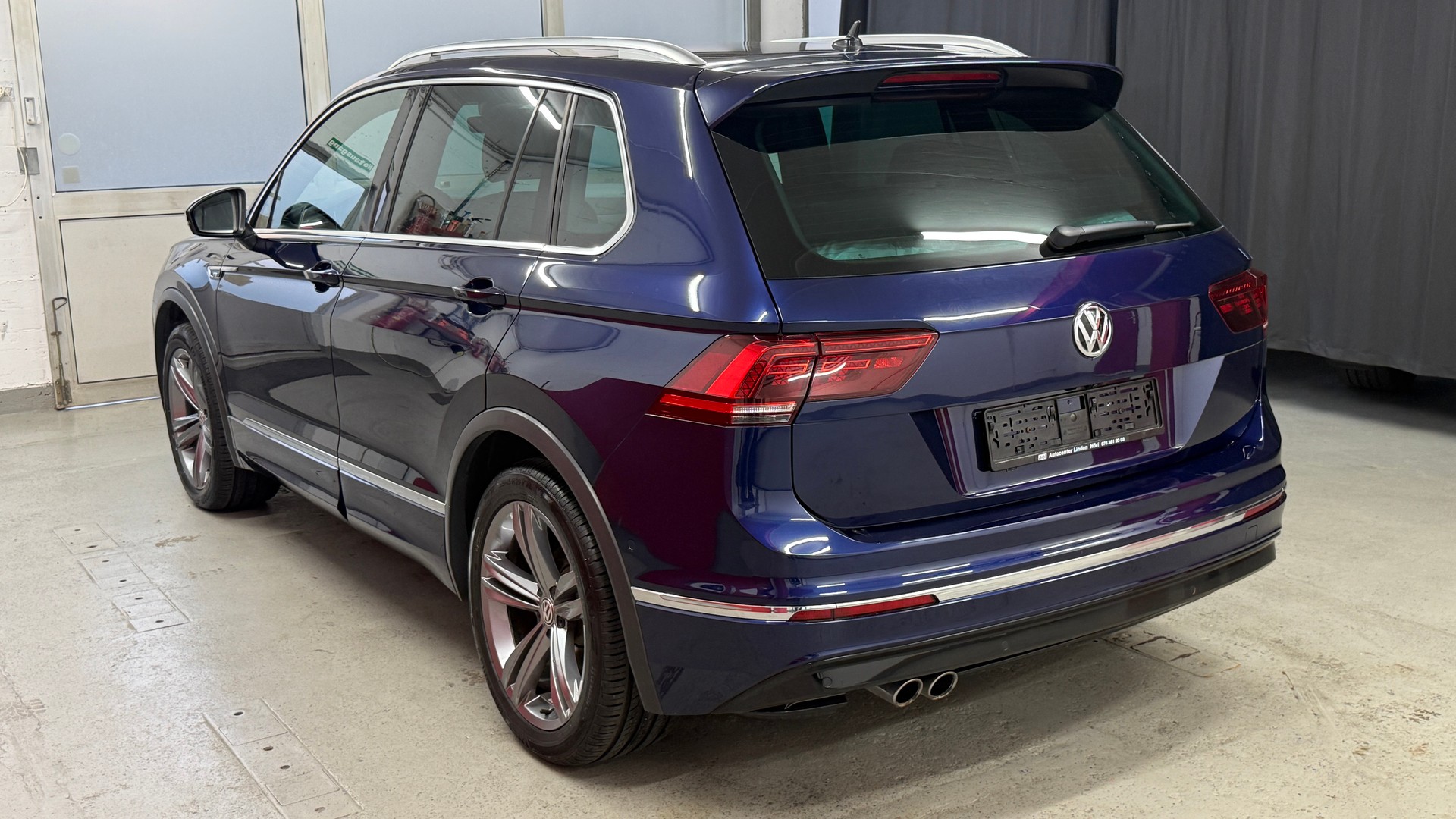 VW Tiguan 2.0 TDI SCR Highline 4Motion DSG, R-Line, 8 fach berädert 1Jahre oder 20000km Garantie-image-24