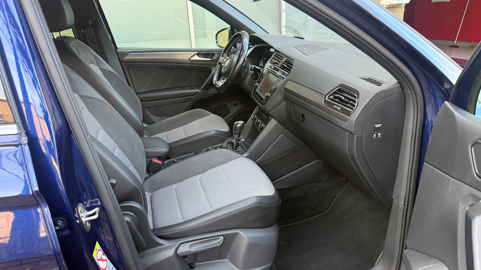VW Tiguan 2.0 TDI SCR Highline 4Motion DSG, R-Line, 8 fach berädert 1Jahre oder 20000km Garantie-image-14