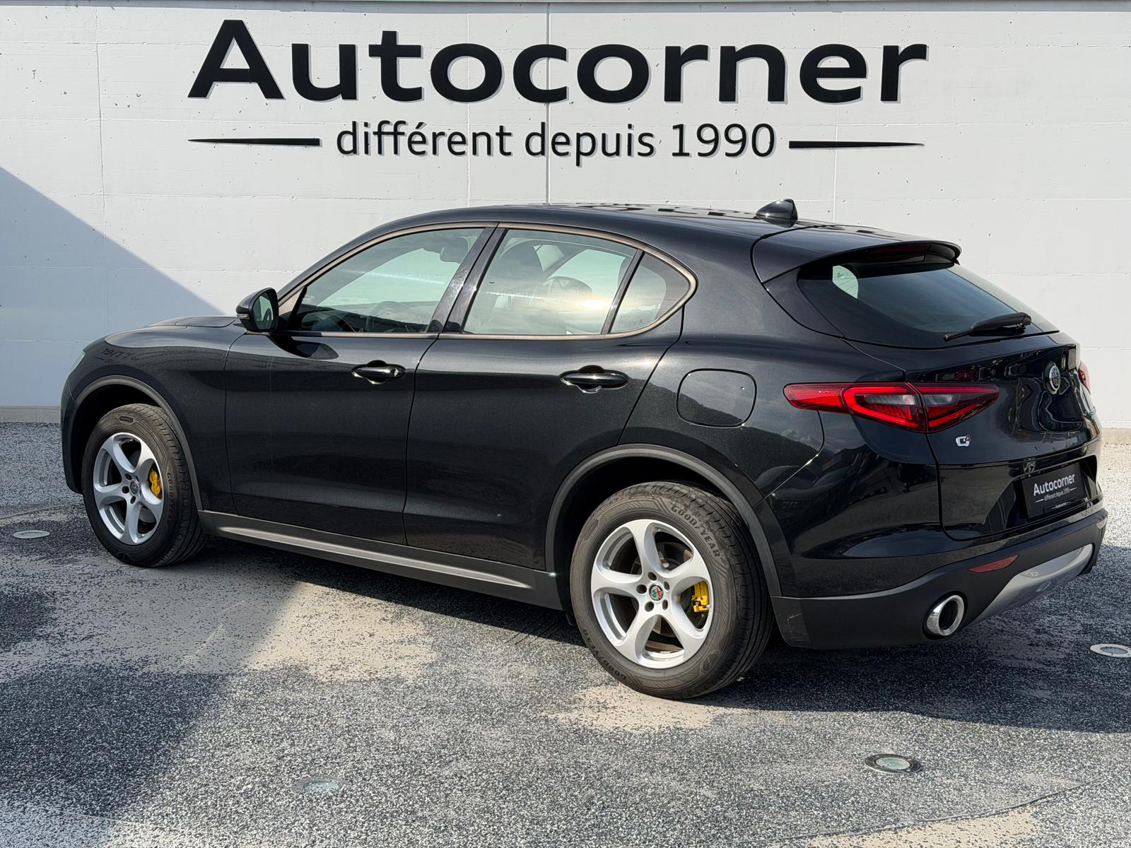 ALFA ROMEO Stelvio 2.0 Super Q4 Automatic-image-2