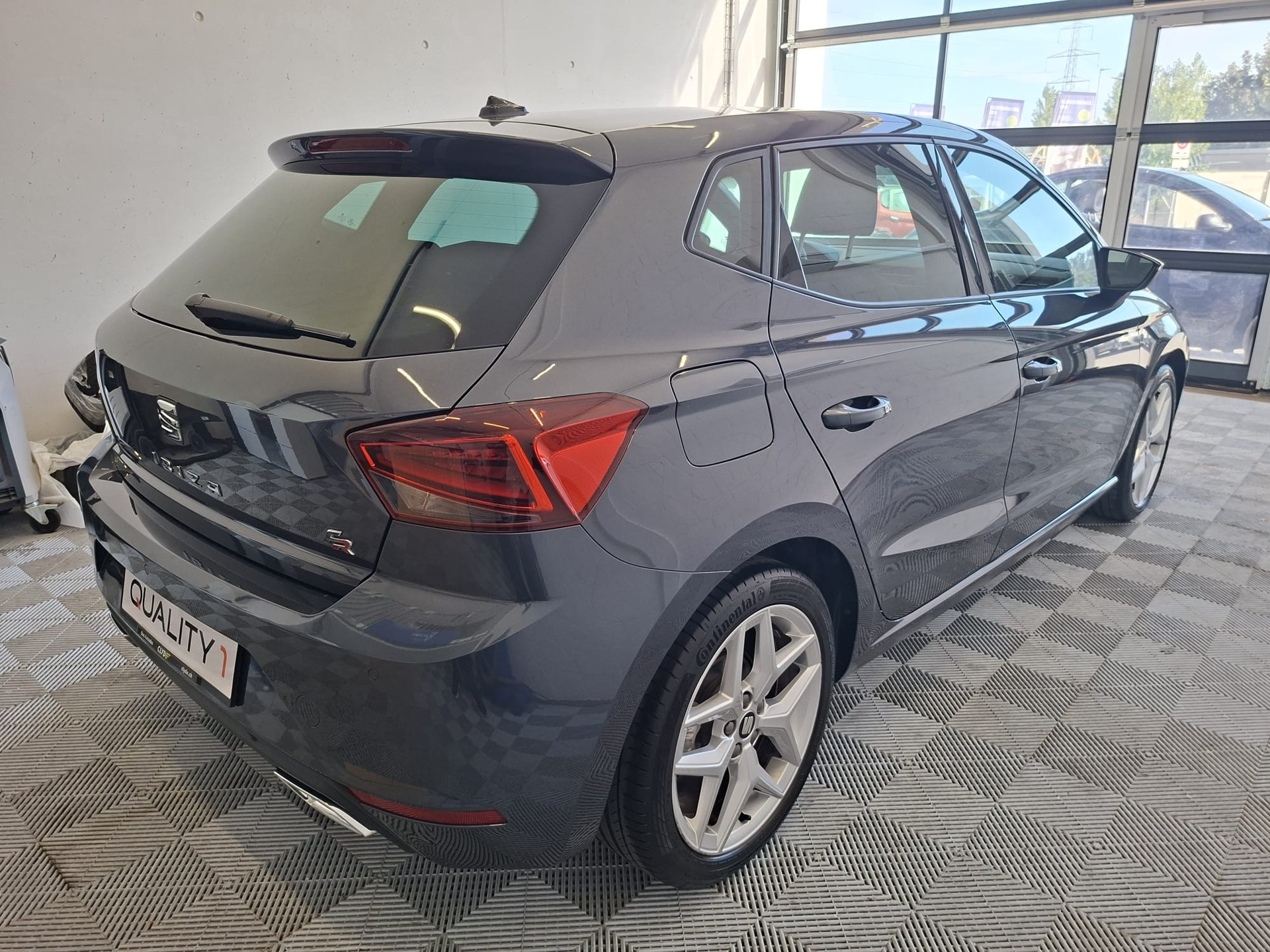 SEAT Ibiza 1.0 EcoTSI Swiss FR-image-4