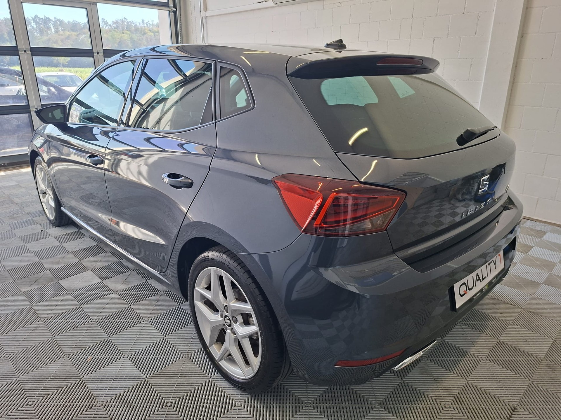SEAT Ibiza 1.0 EcoTSI Swiss FR-image-3