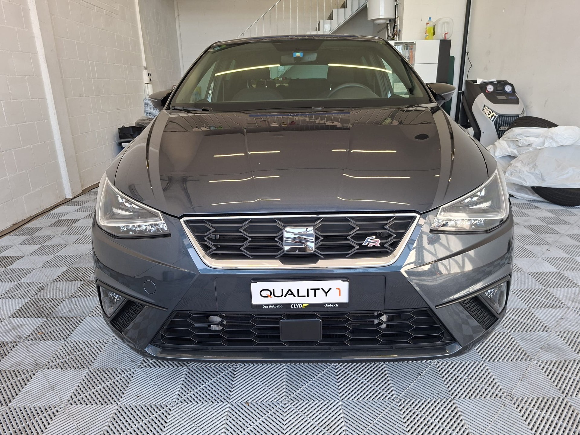 SEAT Ibiza 1.0 EcoTSI Swiss FR-image-1