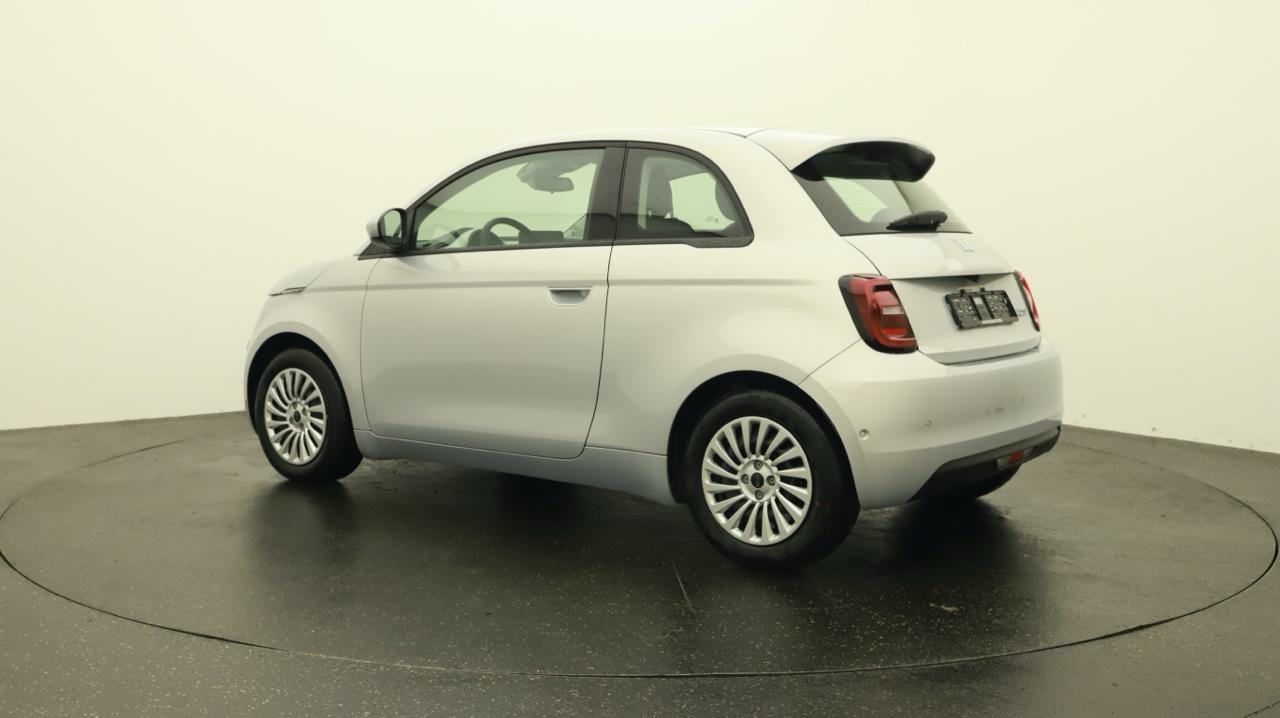 FIAT 500 electric 87kWh Icon-showroom-element-2