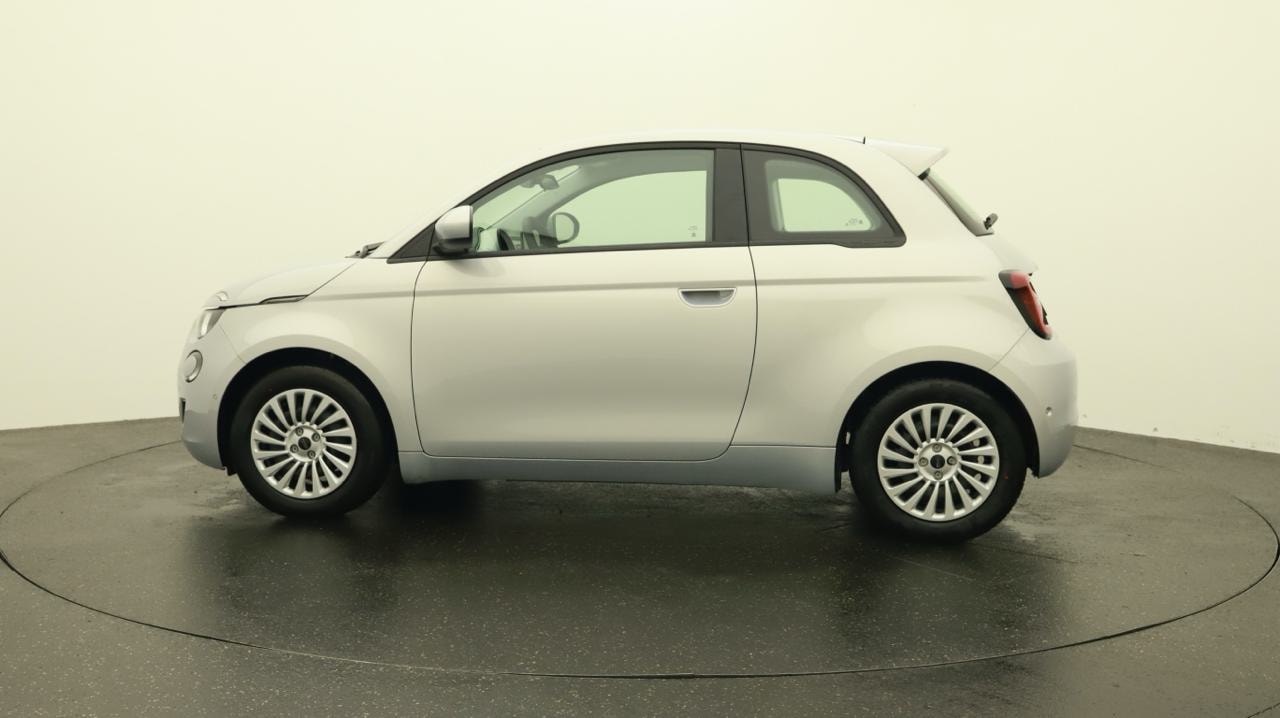 FIAT 500 electric 87kWh Icon-showroom-element-1
