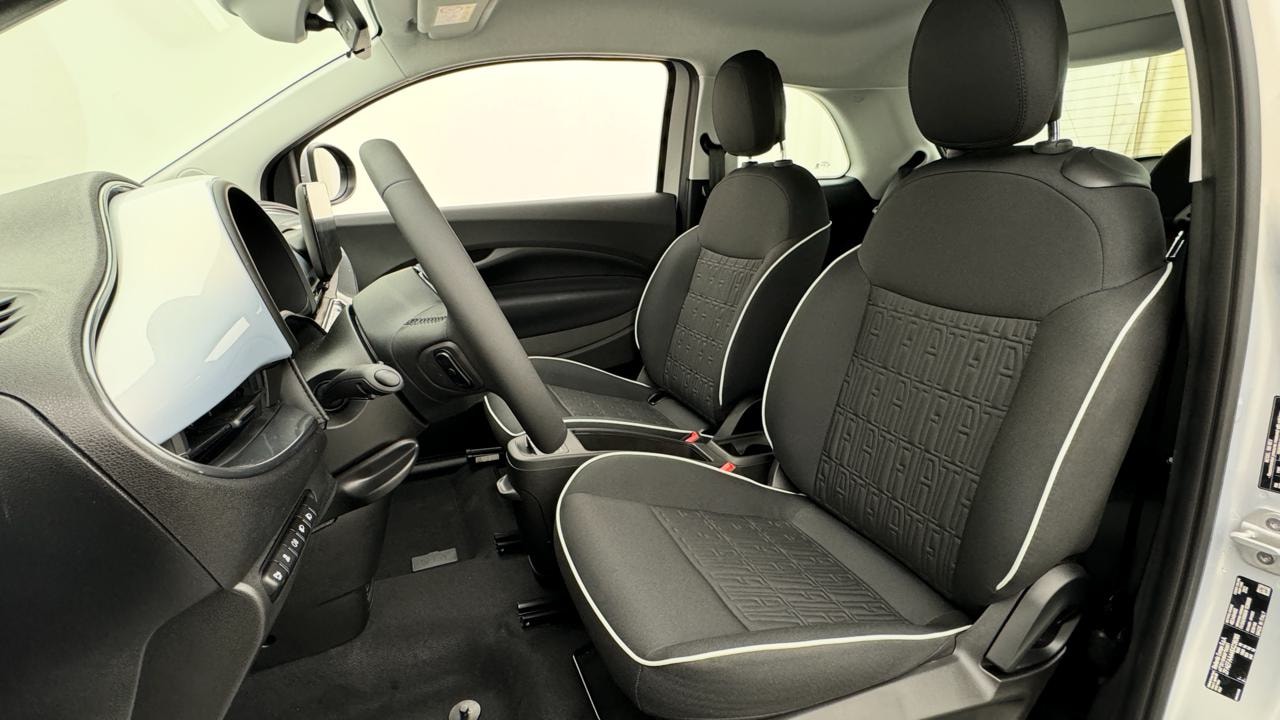 FIAT 500 electric 87kWh Icon-image-4