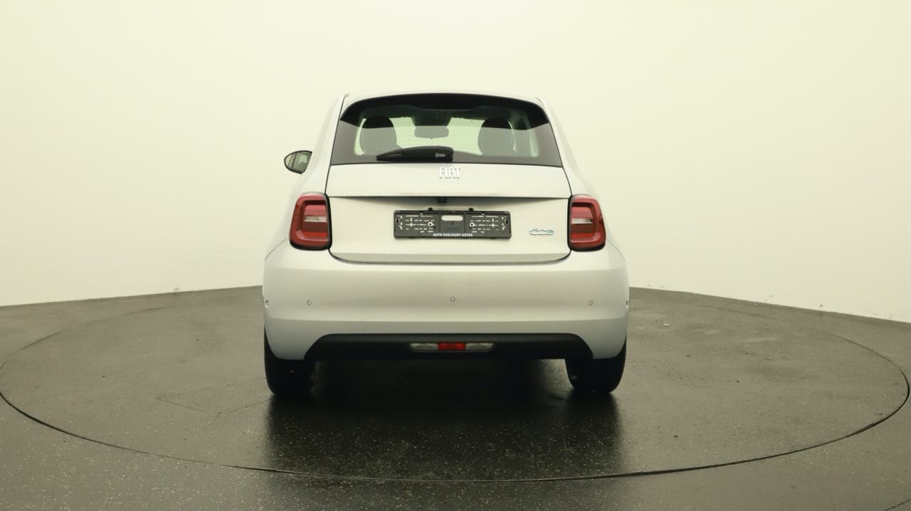 FIAT 500 electric 87kWh Icon-showroom-element-3