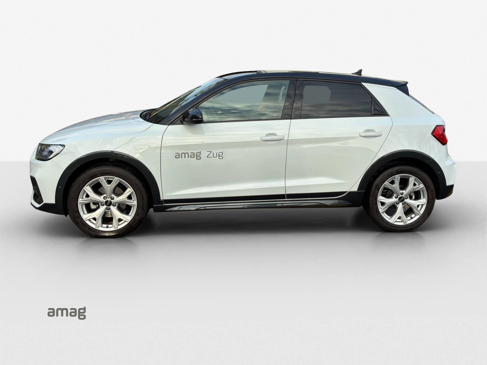 AUDI A1 City Carver 30 TFSI Attraction S-tronic-image-1