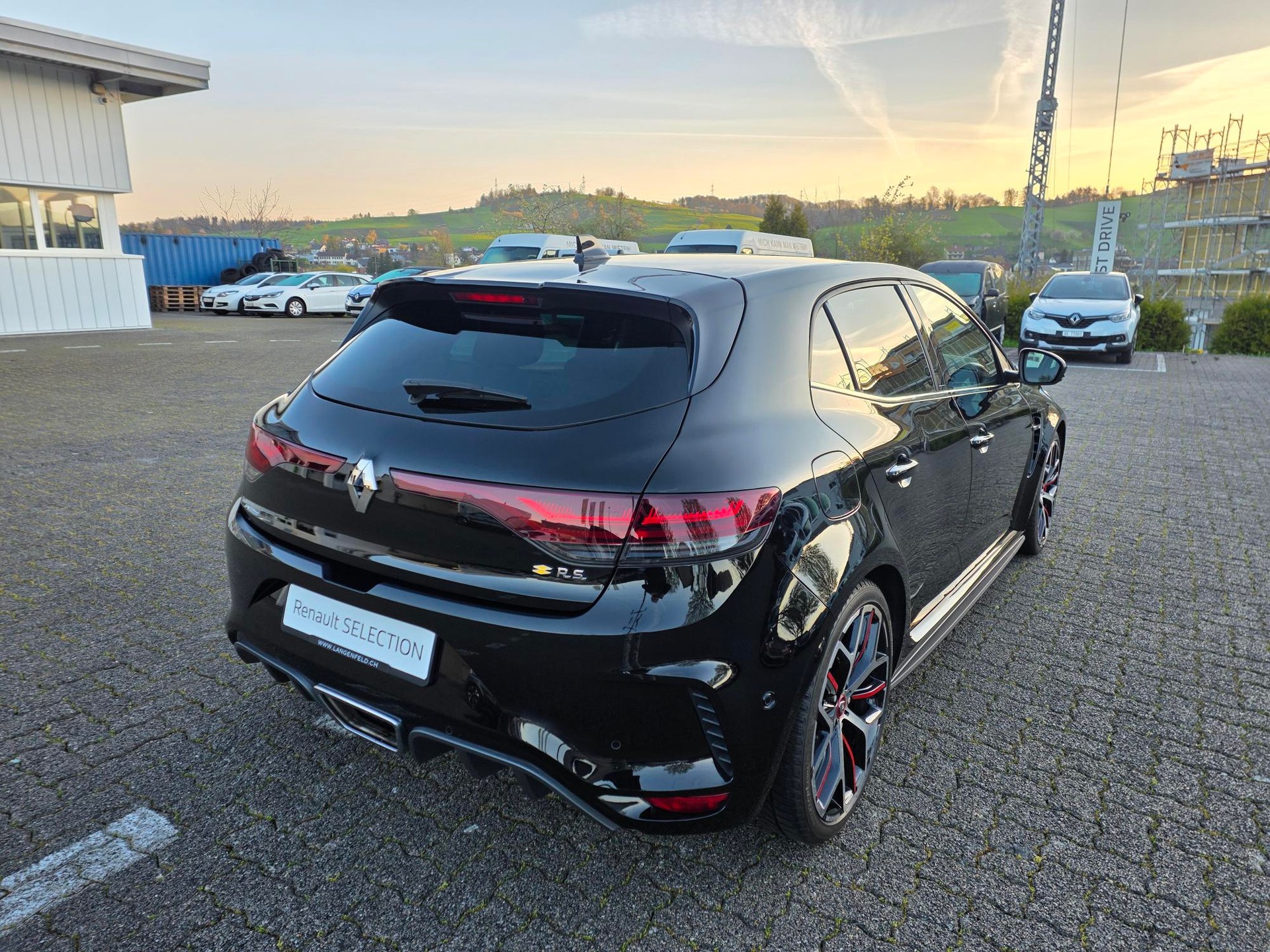 RENAULT Mégane Sport 1.8 T Trophy EDC-image-3