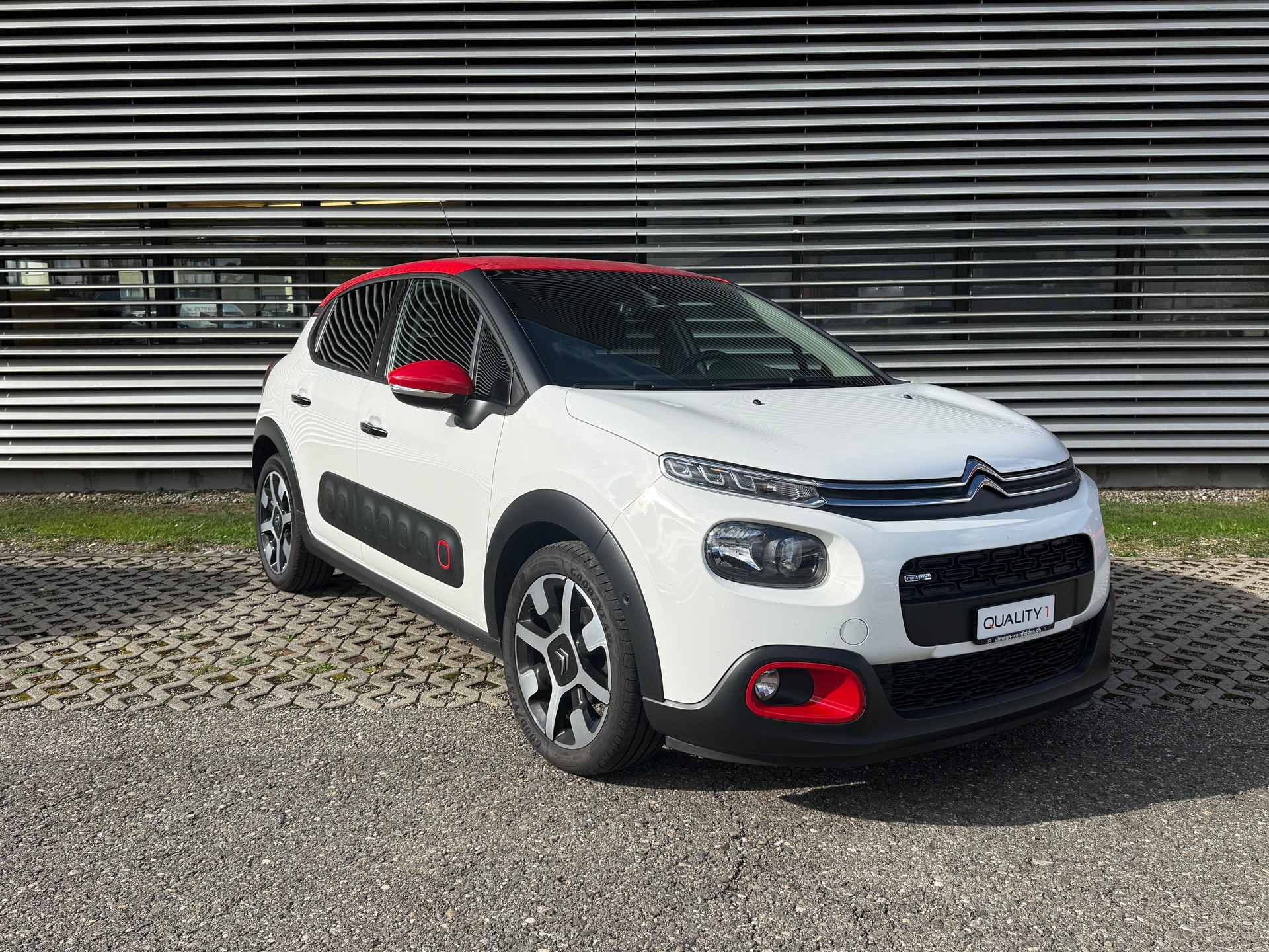 CITROEN C3 1.2i Exclusive-image-0
