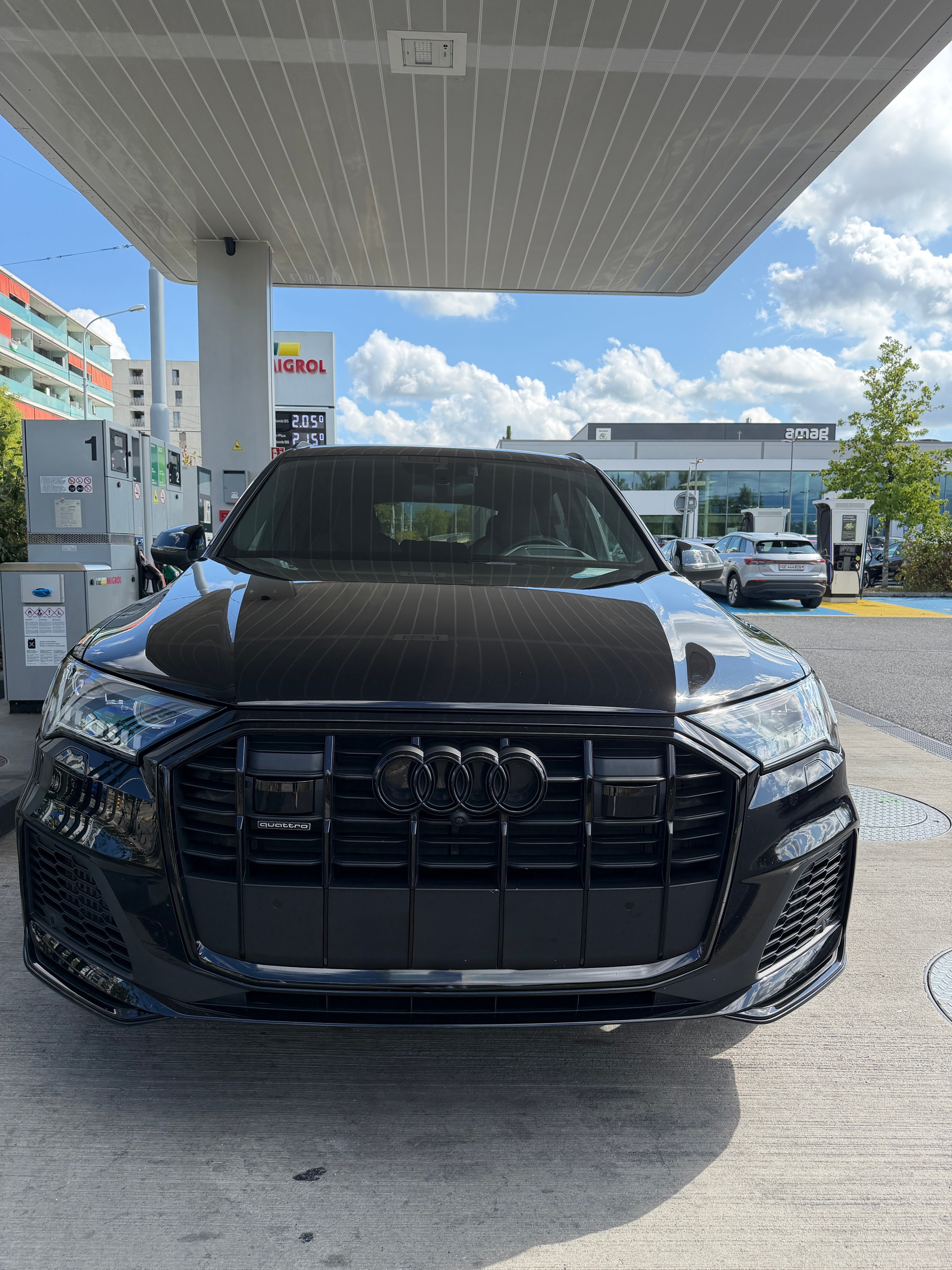 Car photo