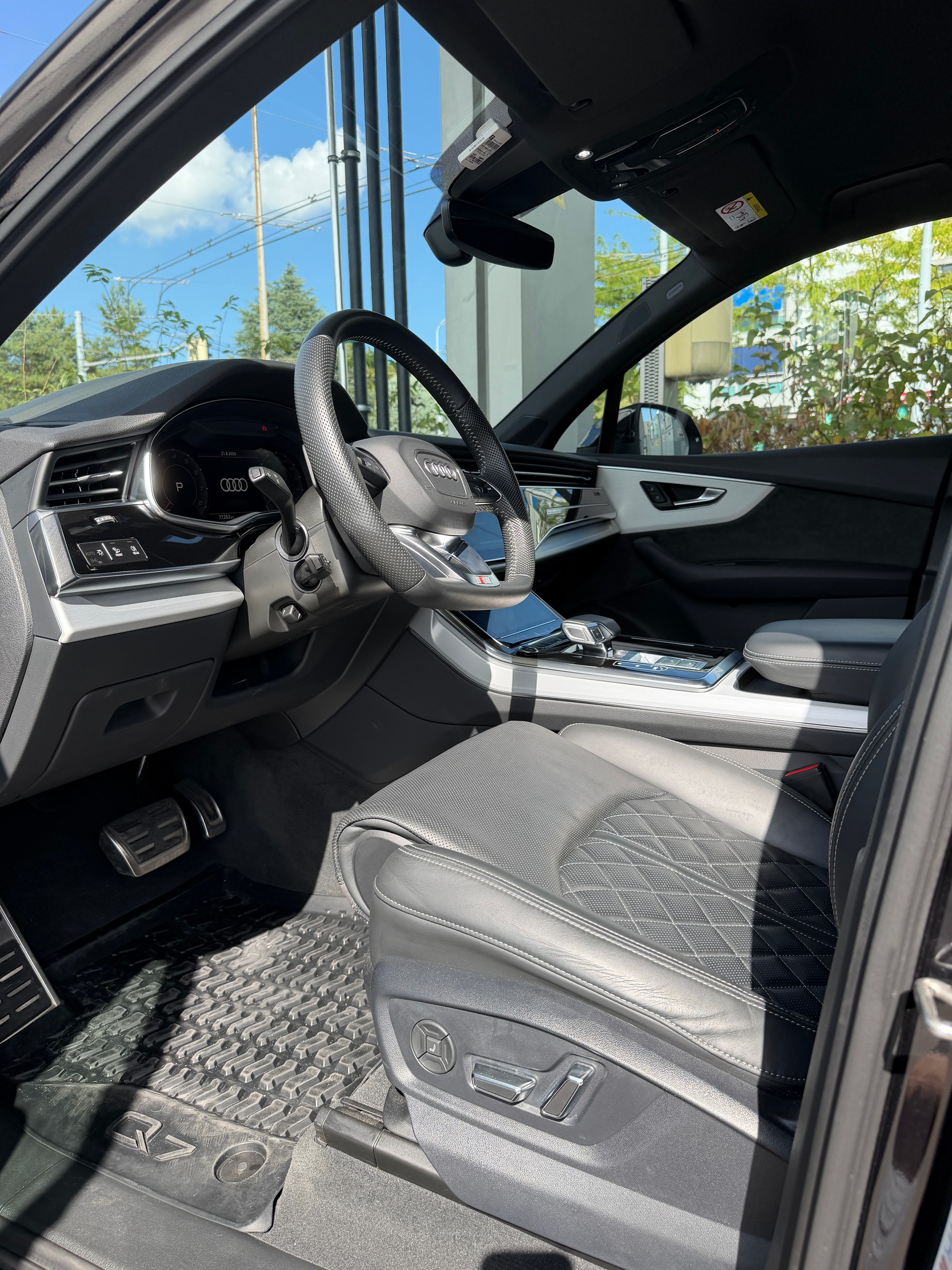 AUDI 3.0 55 TFSI S Line quattro T-Tronic-image-5