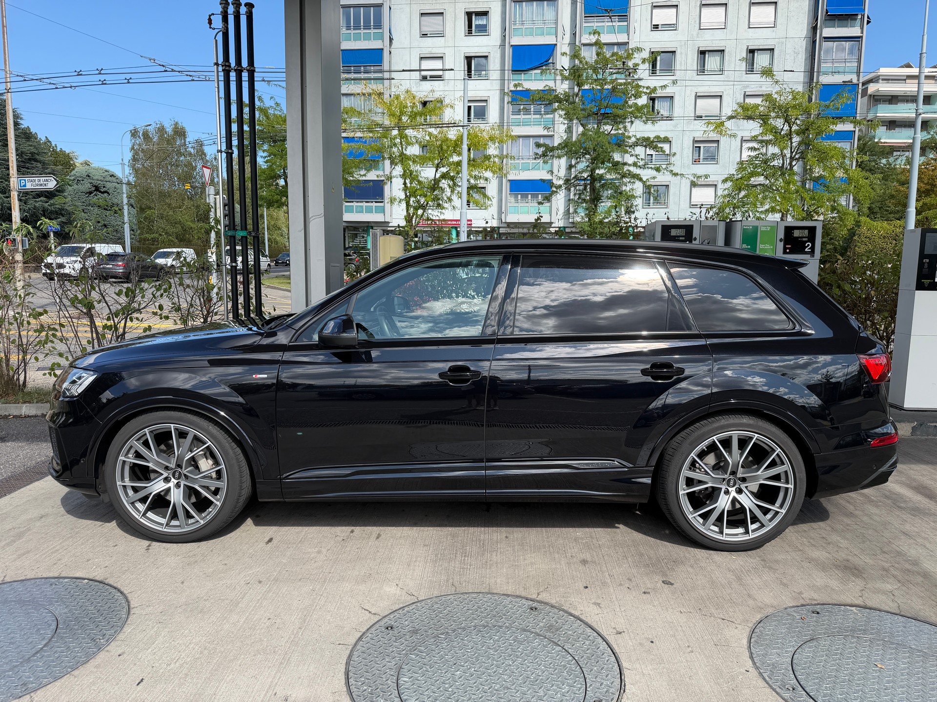 AUDI 3.0 55 TFSI S Line quattro T-Tronic-image-2