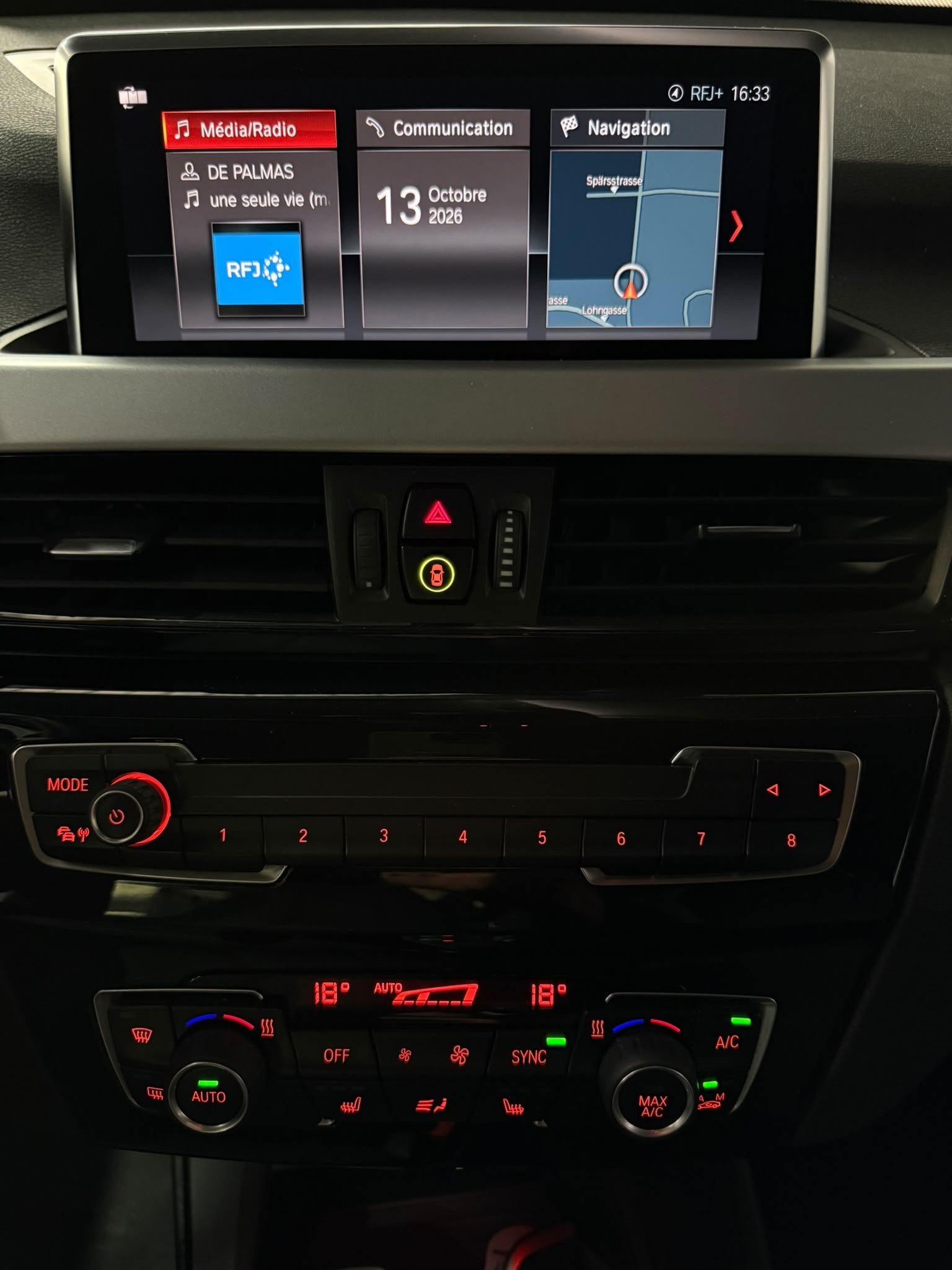 BMW X1 xDrive 25e Travel Edition Steptronic-image-13