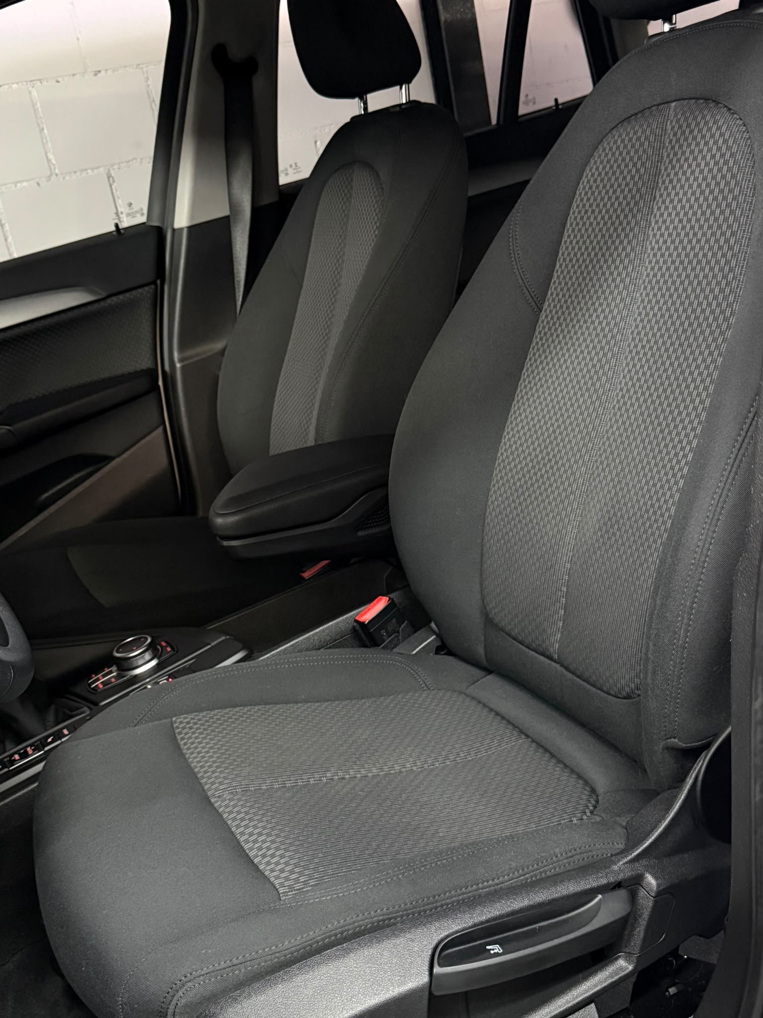 BMW X1 xDrive 25e Travel Edition Steptronic-image-9