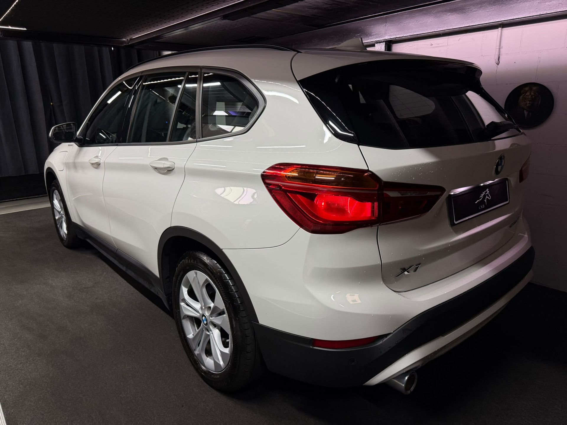 BMW X1 xDrive 25e Travel Edition Steptronic-image-16