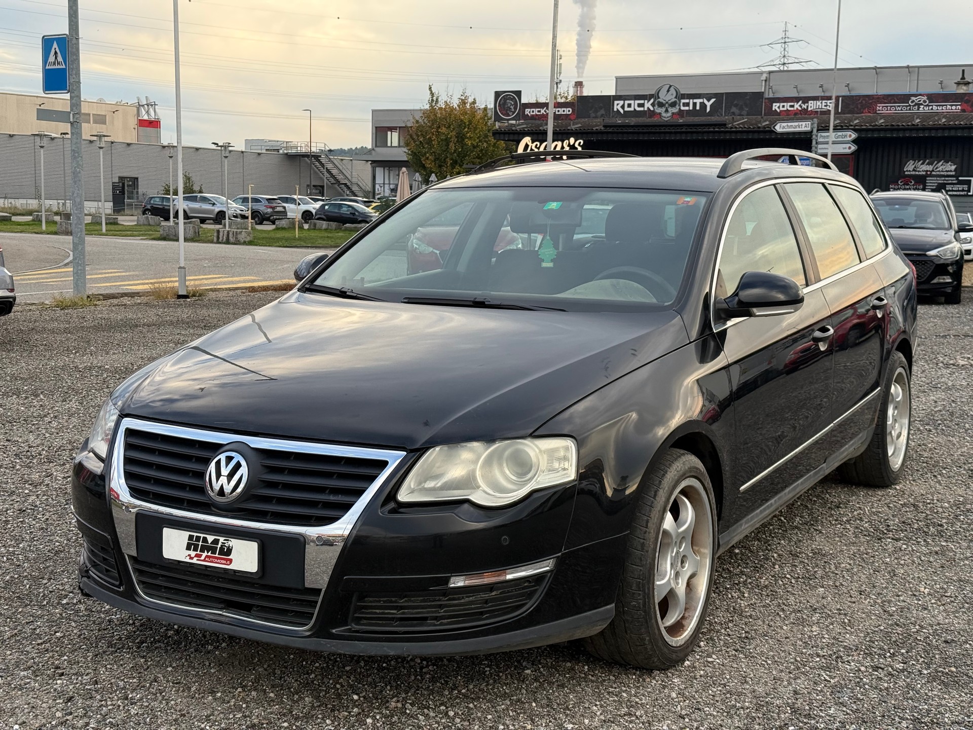 VW Passat Variant 2.0 TDI Highline-image-2