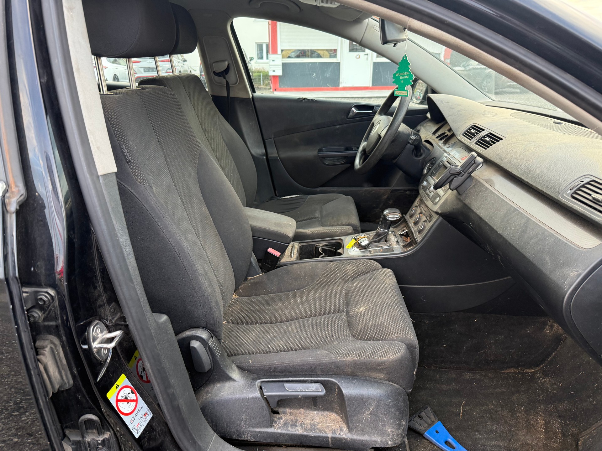 VW Passat Variant 2.0 TDI Highline-image-11
