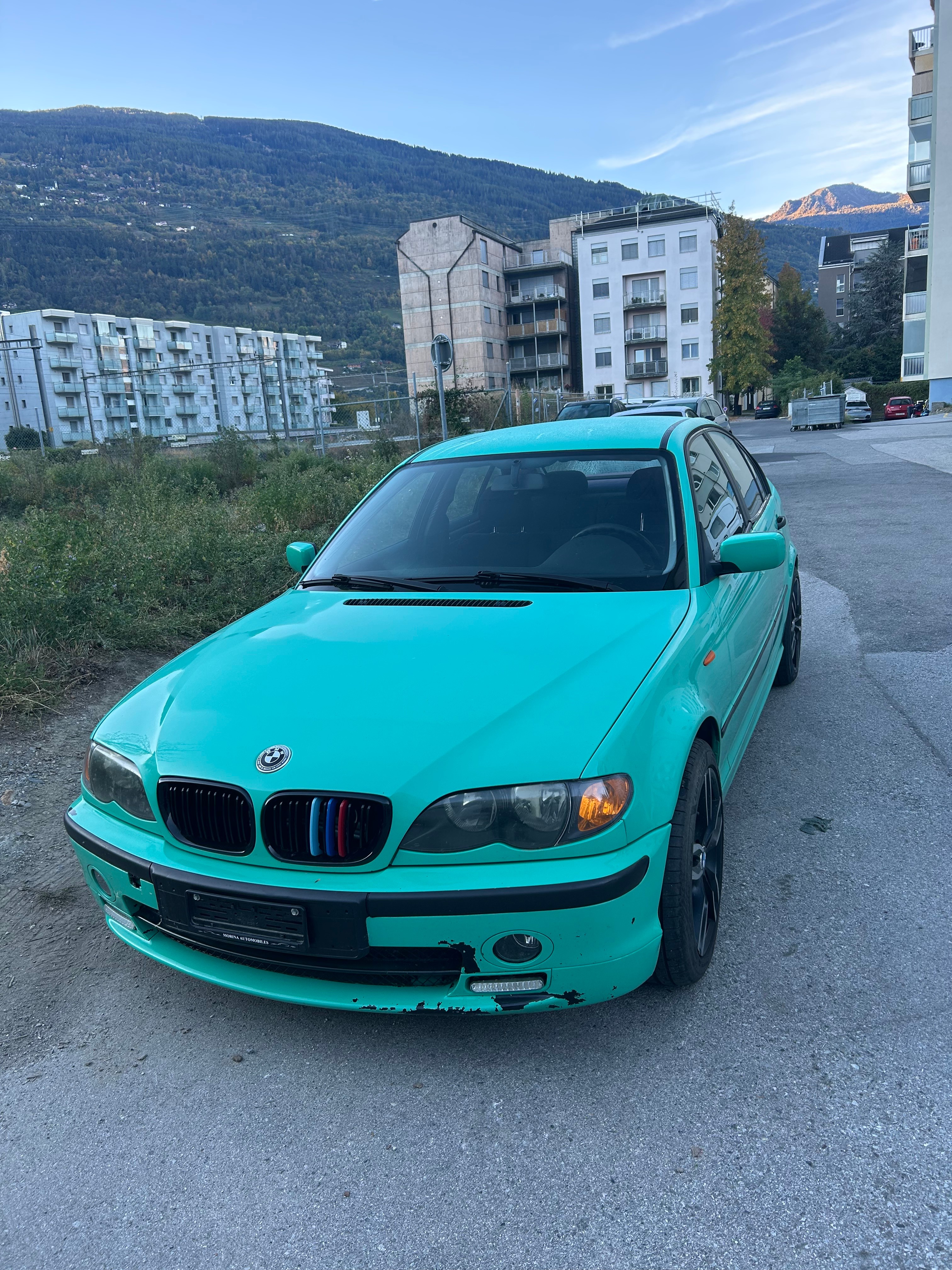 Car photo