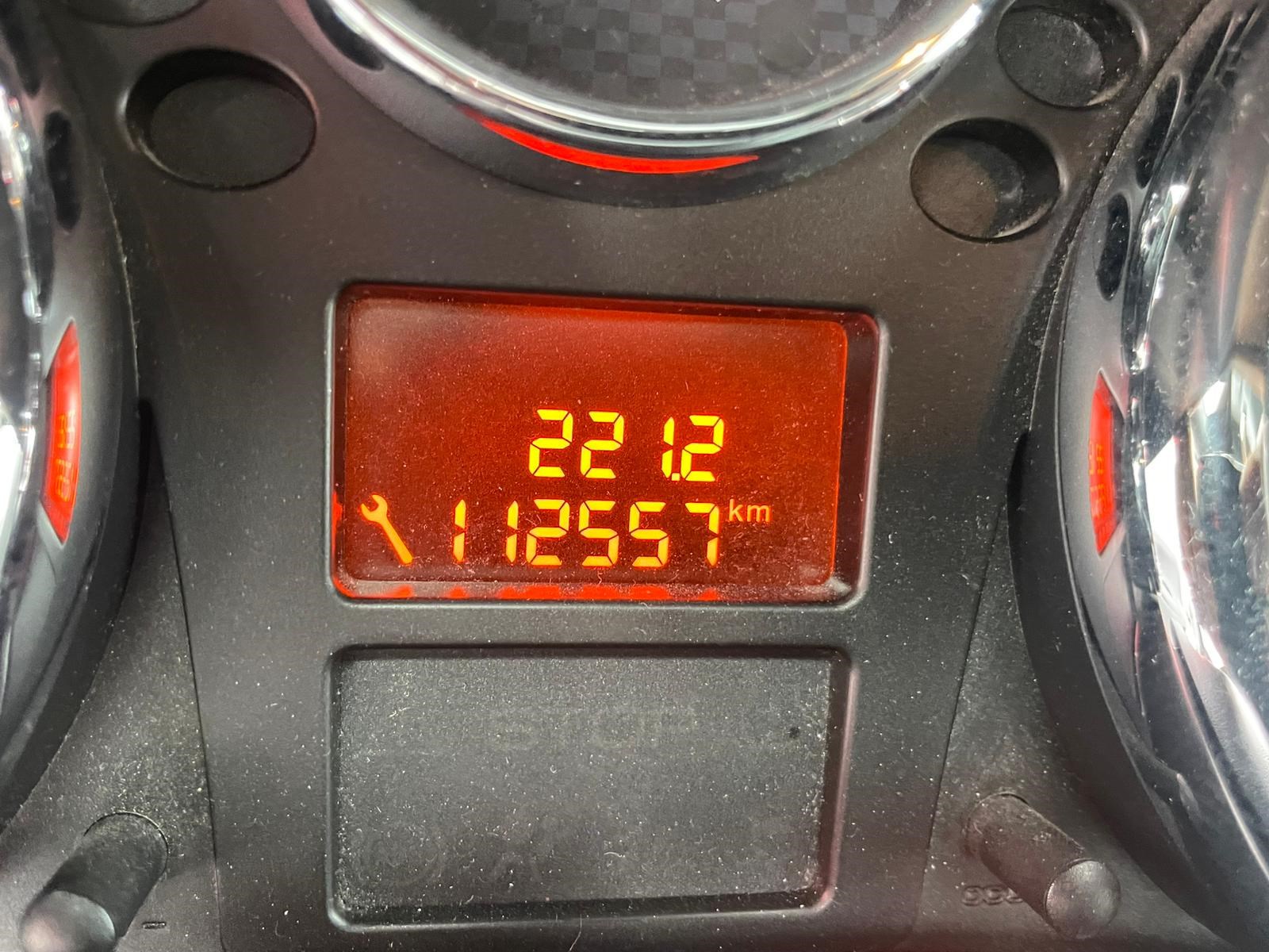 PEUGEOT 207 CC 1.6 16V Active-image-4
