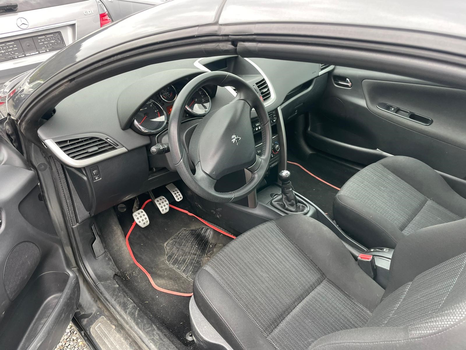 PEUGEOT 207 CC 1.6 16V Active-image-6
