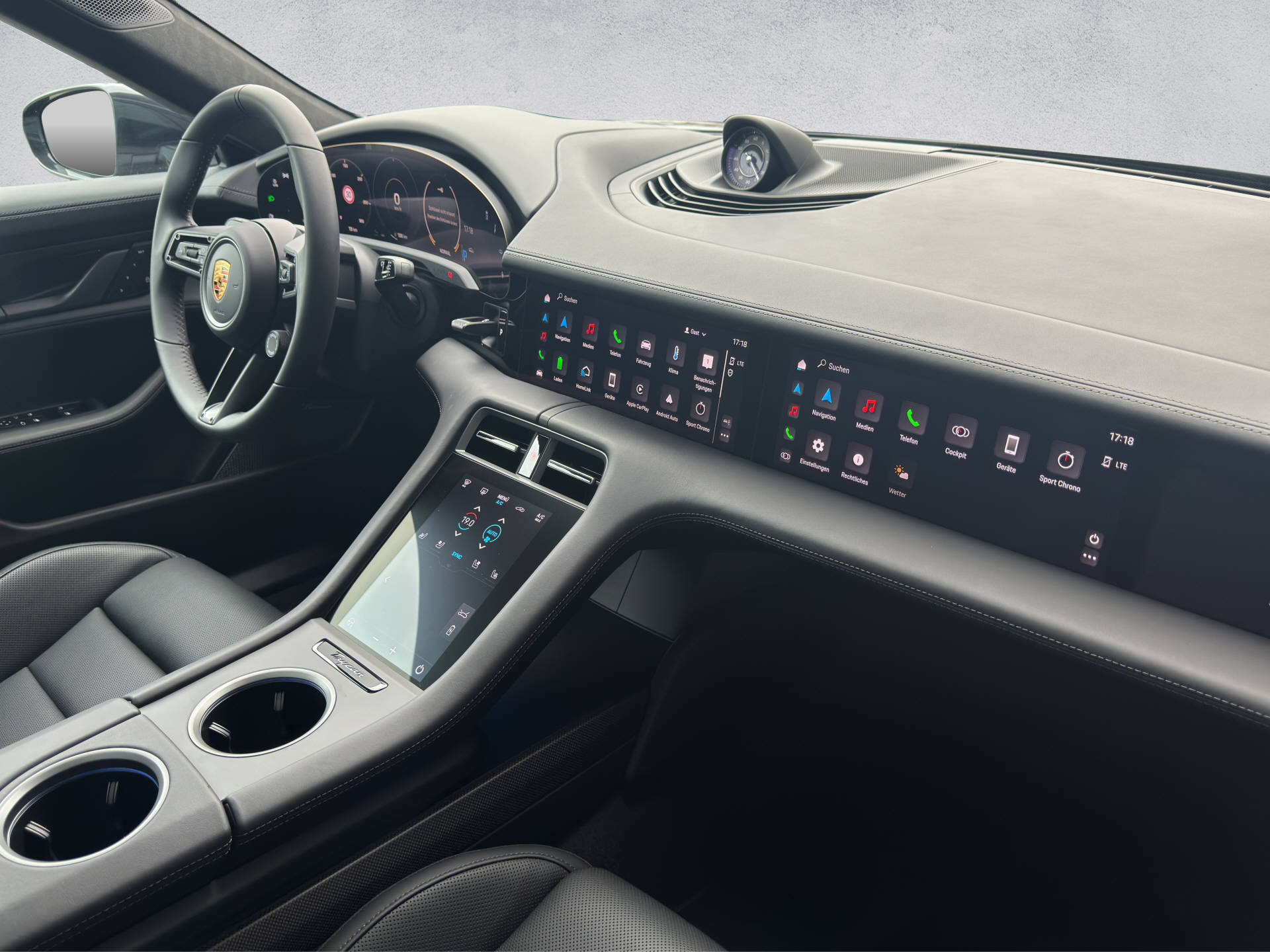 PORSCHE Taycan Turbo S-image-7