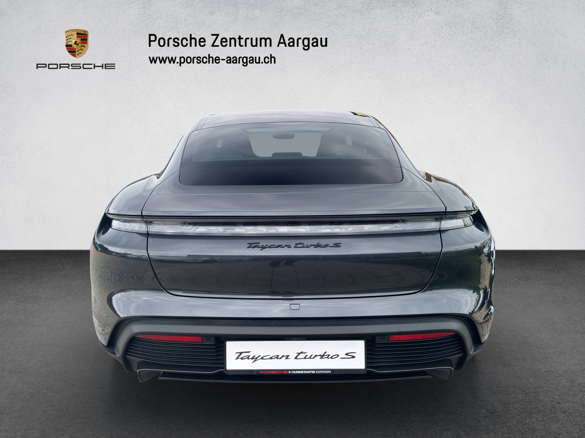 PORSCHE Taycan Turbo S-image-4