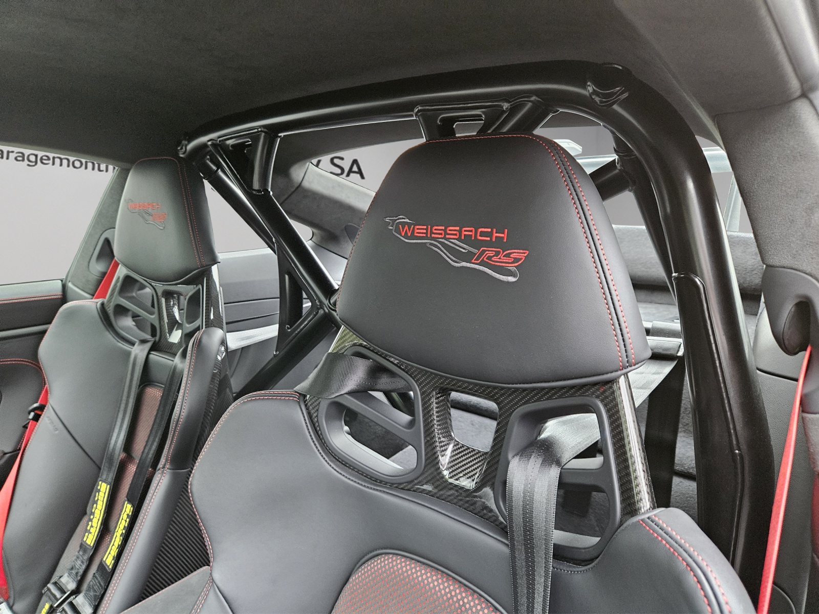PORSCHE 911 GT3 RS-image-9
