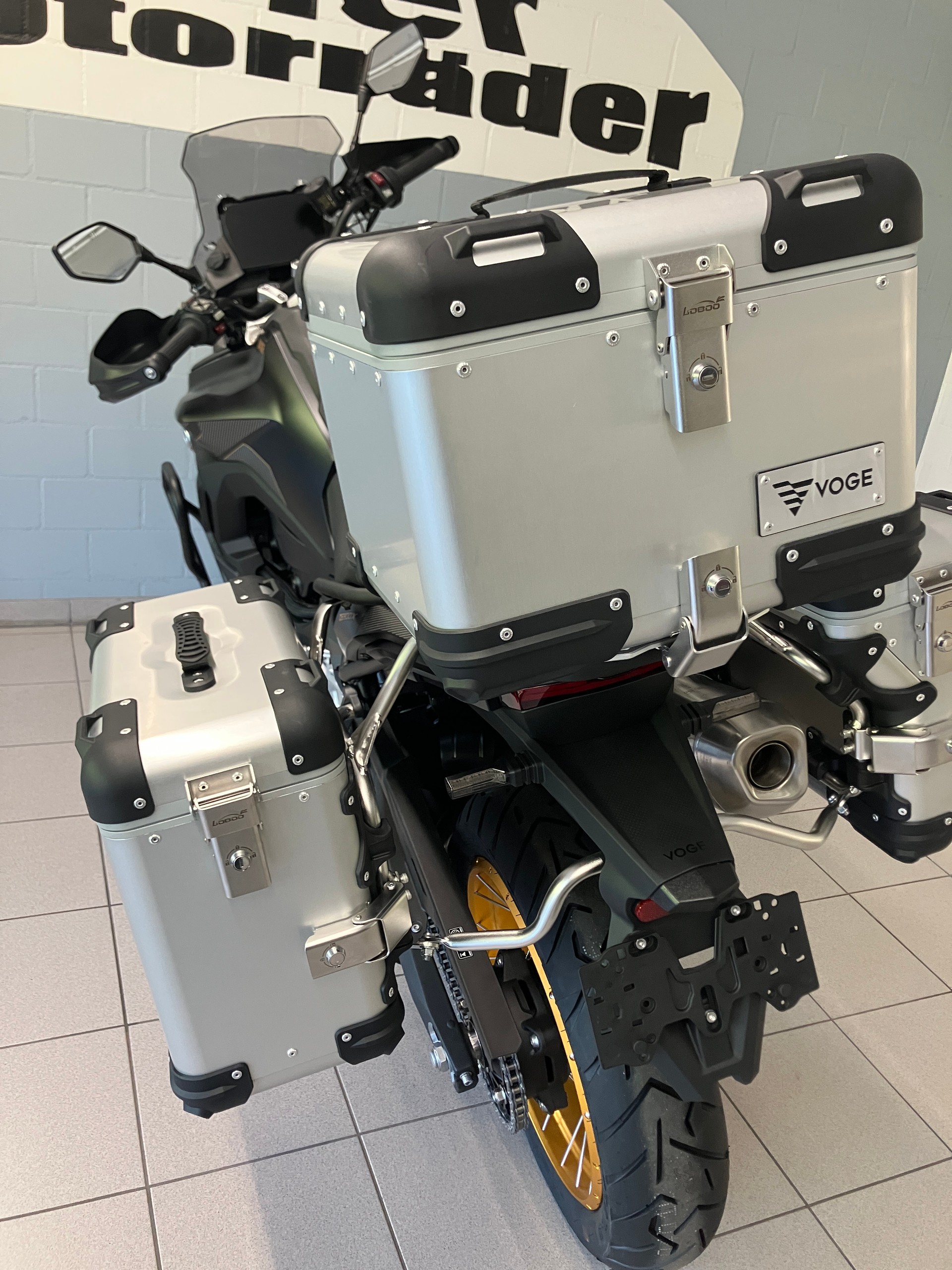 VOGE 900 DSX Black Knight-image-8