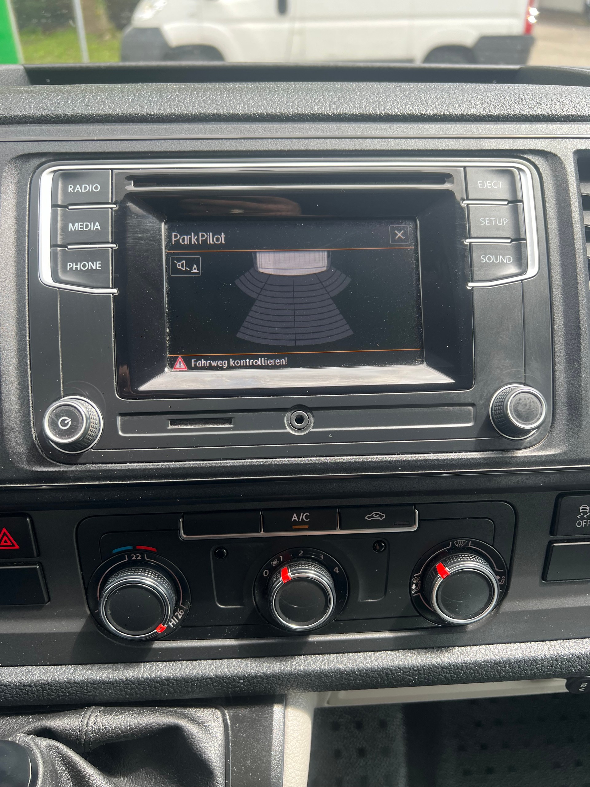 VW T6 2.0 TDI 4Motion-image-13