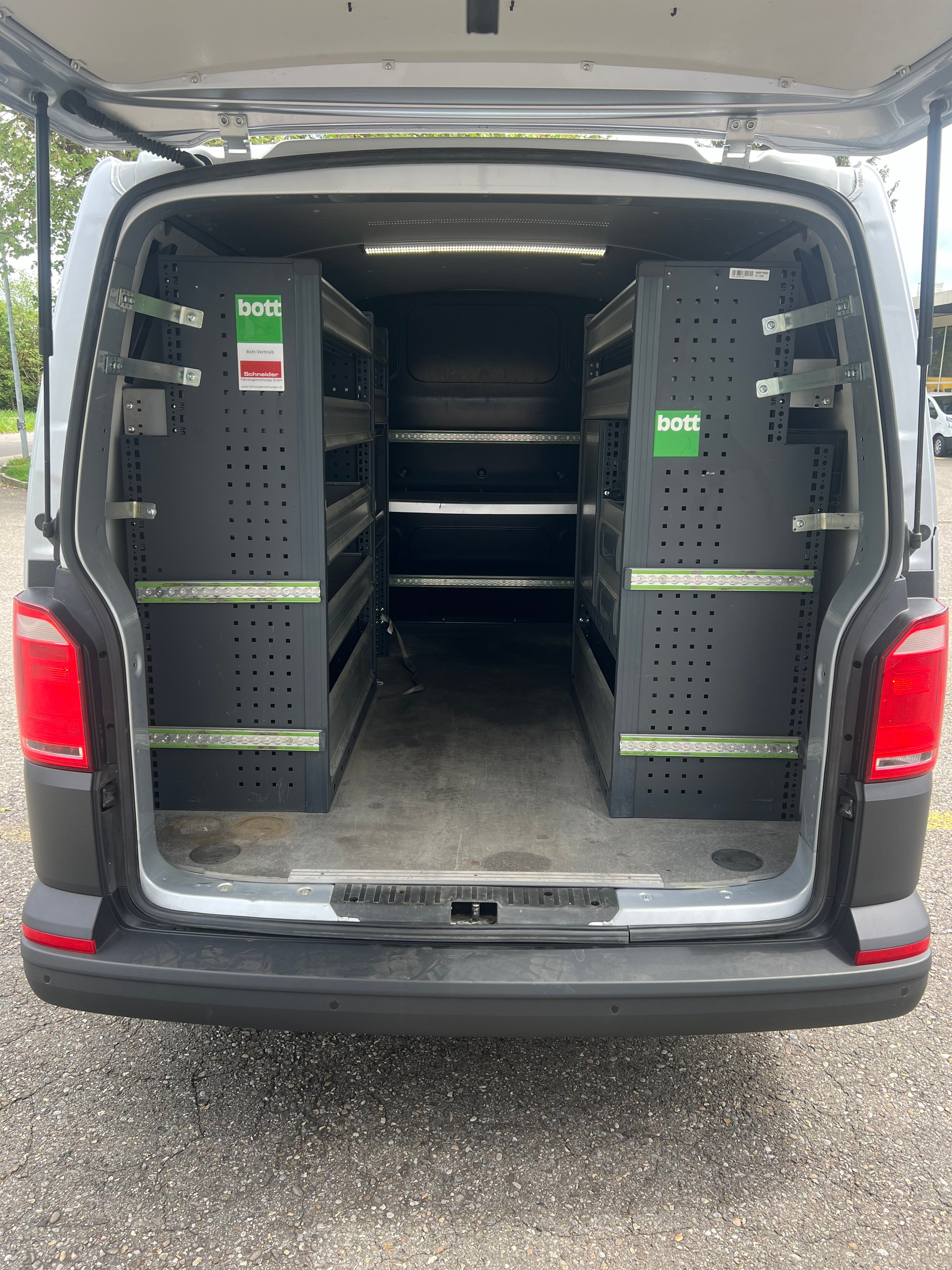 VW T6 2.0 TDI 4Motion-image-5