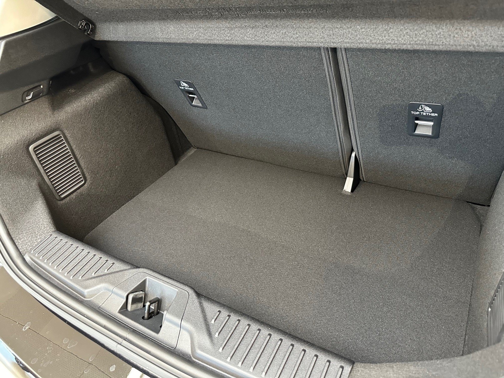 FORD Fiesta 1.0 EcoB Hybrid Active-image-5