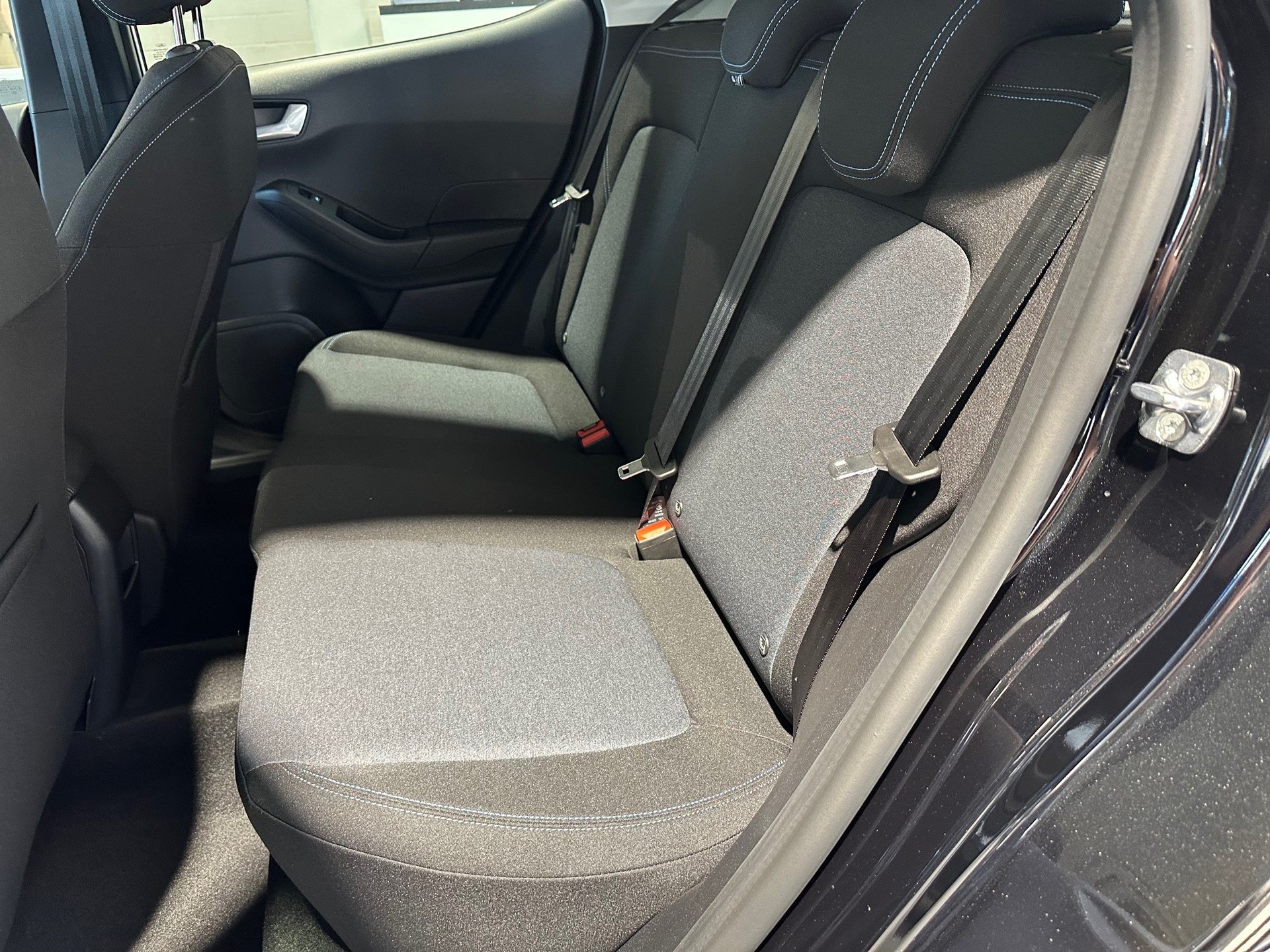 FORD Fiesta 1.0 EcoB Hybrid Active-image-7