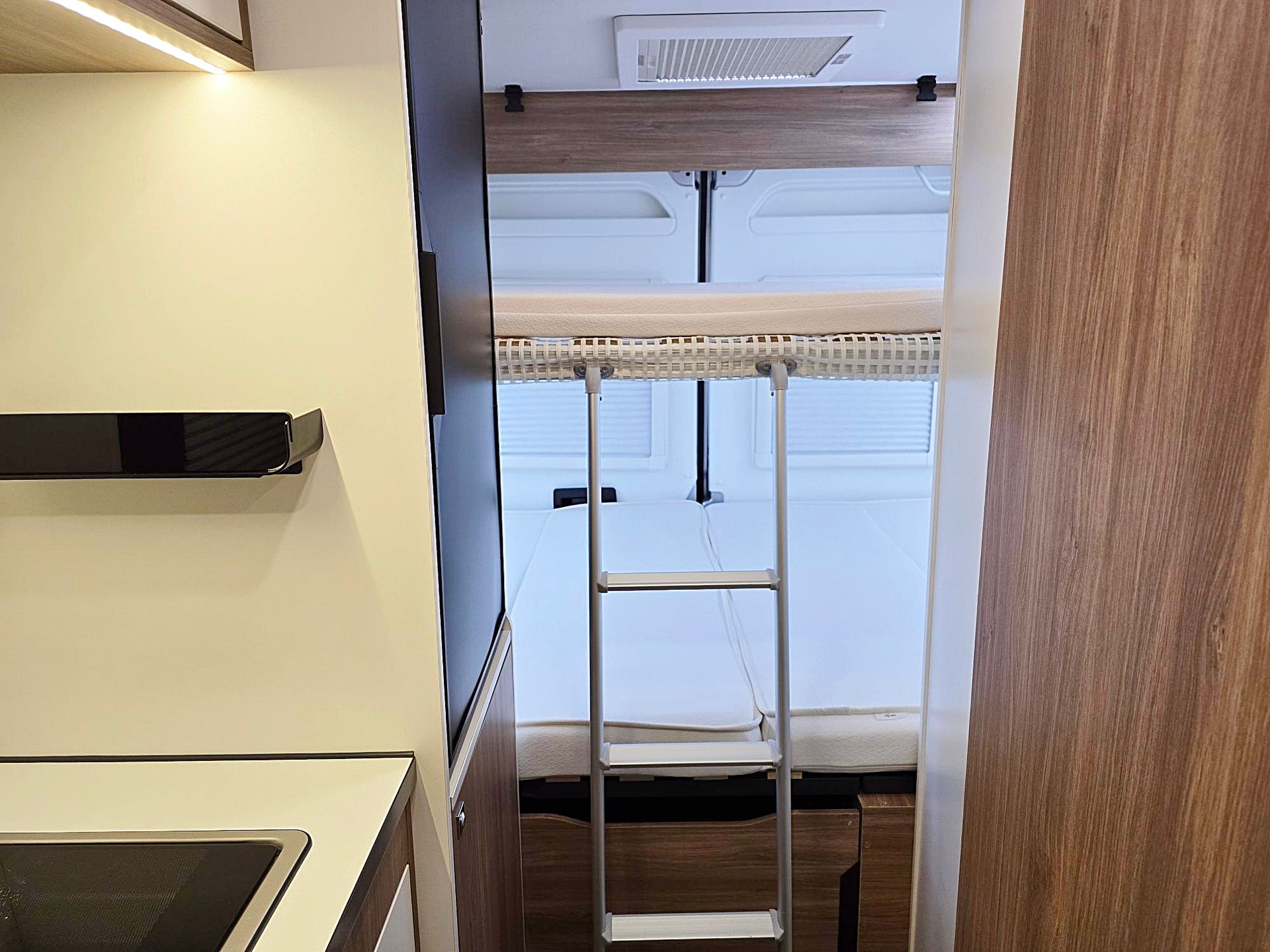 PILOTE V 600 S 2,2 DIESEL FIAT DUCATO MJ 140-image-10