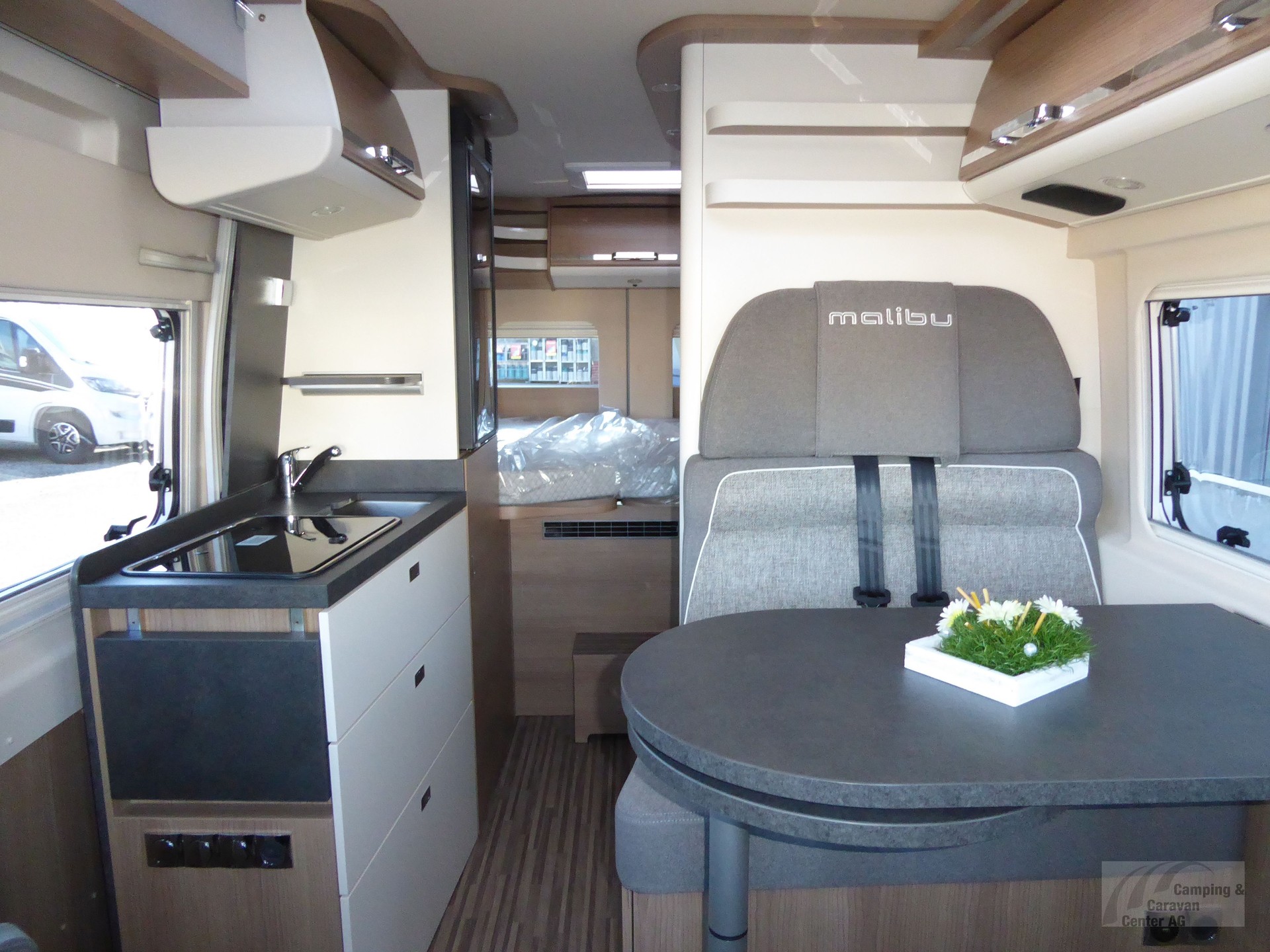 MALIBU Van comfort 600 DB Coupé-image-6