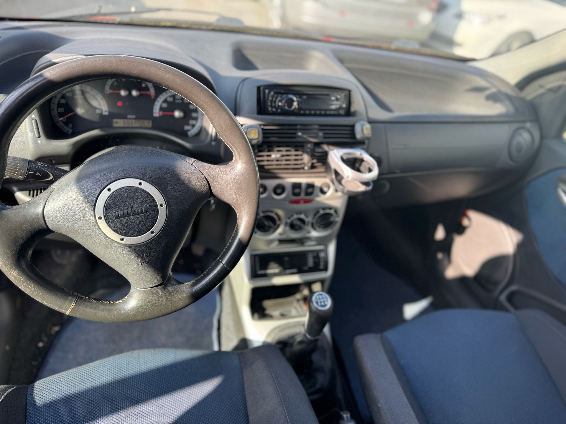 FIAT Punto 1.8 16V HGT-image-6