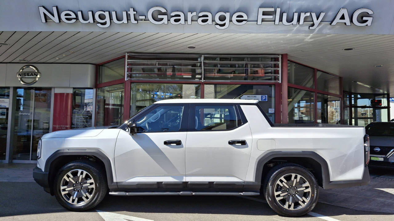 MAXUS eTerron 9 E-Motor 102kWh Luxury-image-0