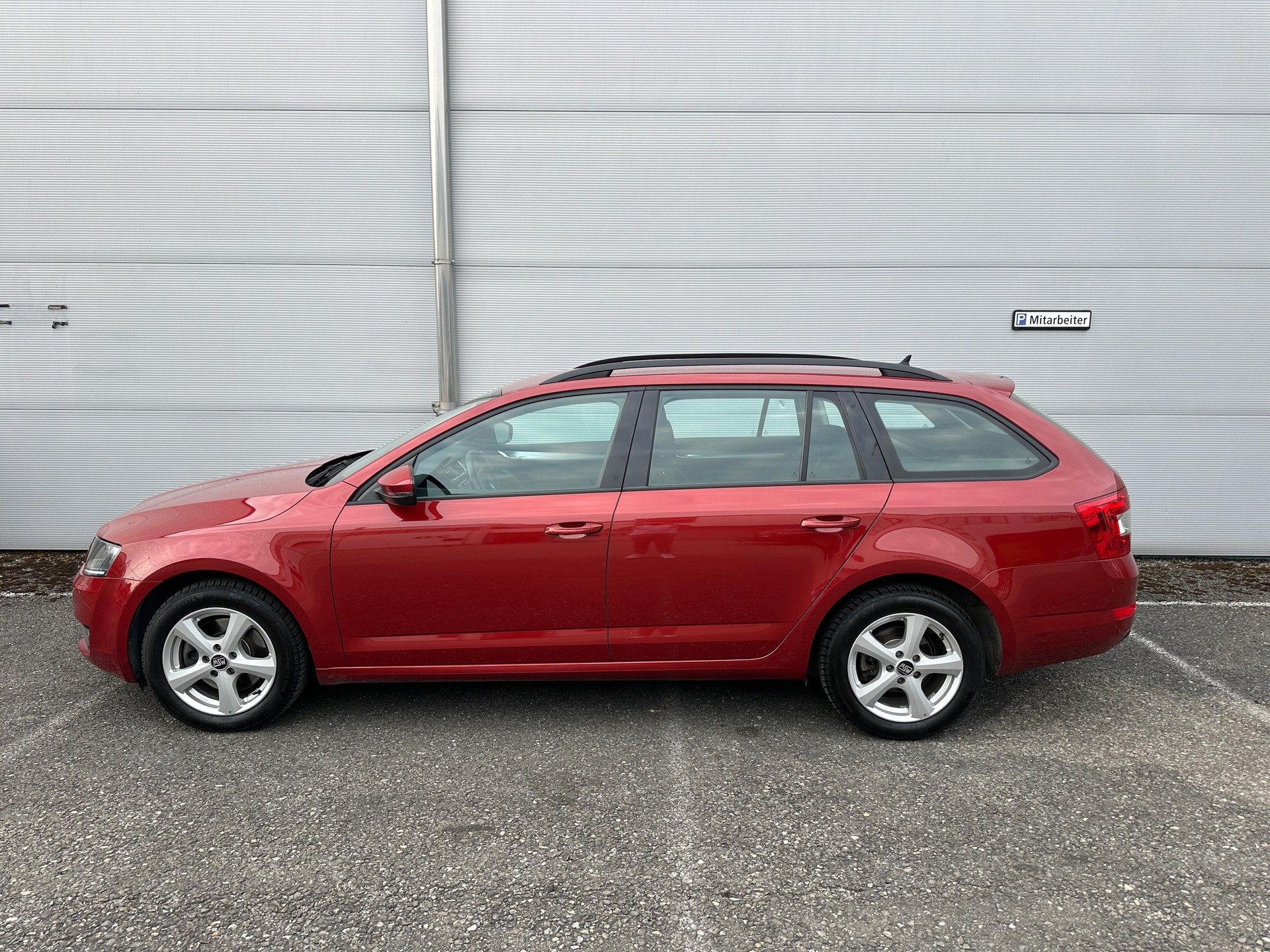 SKODA Octavia Combi 1.8 TSI Elegance 4x4 DSG-image-5
