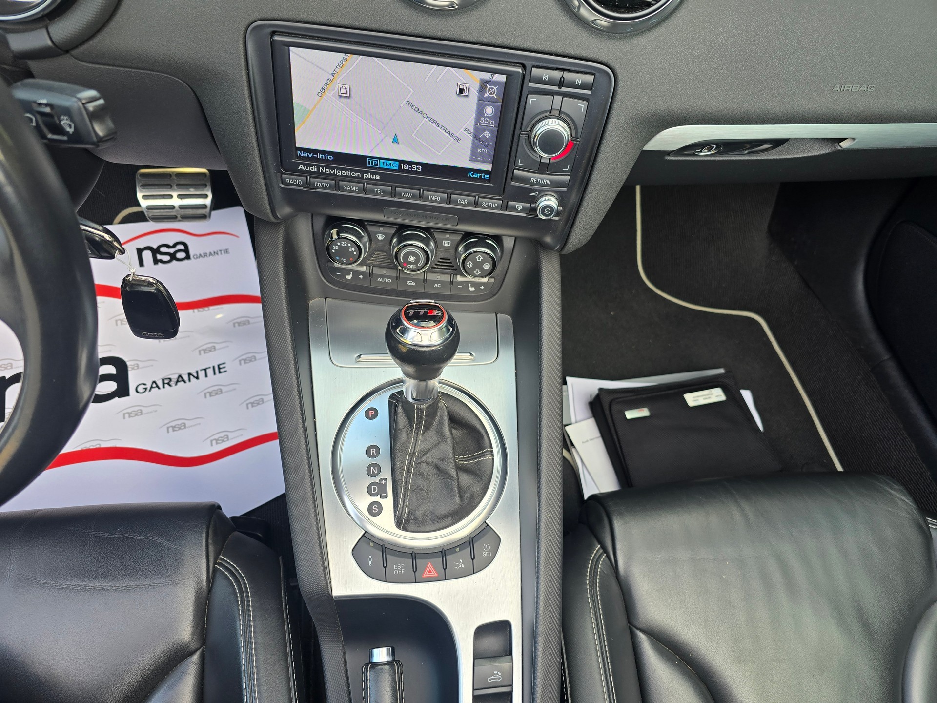 AUDI TTS Roadster 2.0 TFSI quattro S-tronic-image-23